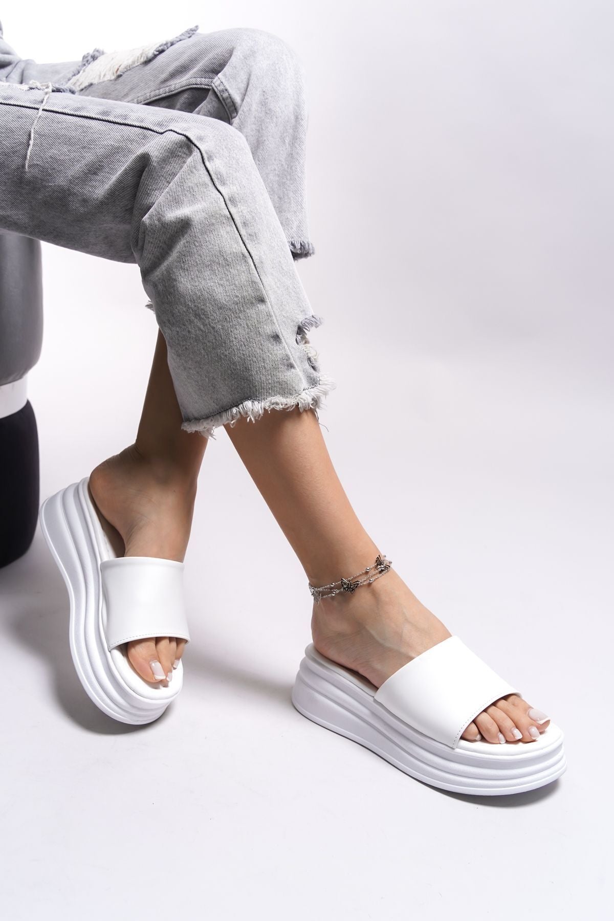 Loukeros Woman Slippers 0012315 White