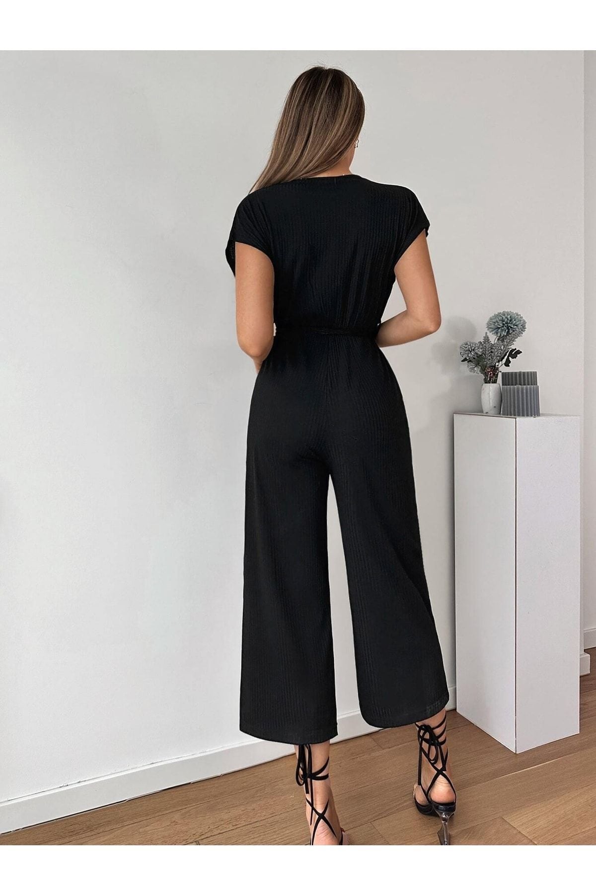 Female Black Cruiser Waist Bate Blunda Arm-20y042008