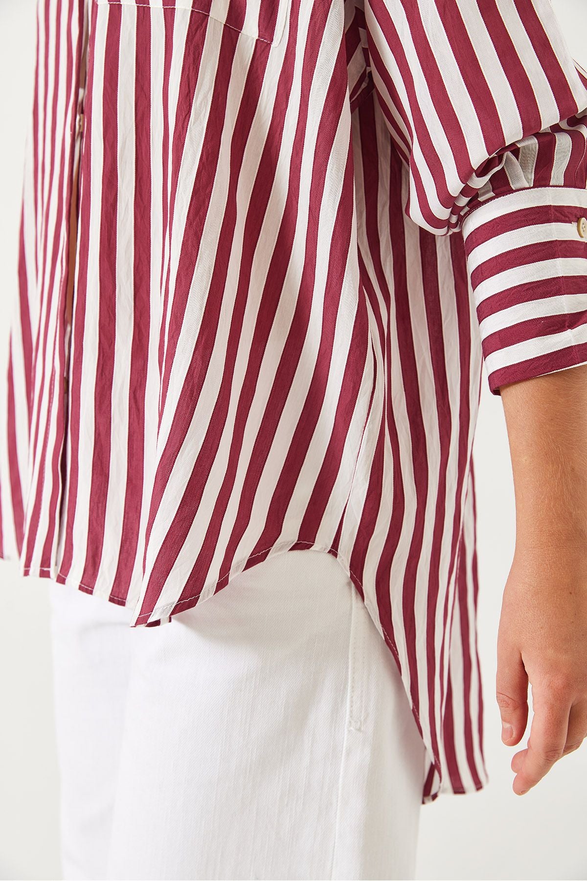 Female Single Pocket striped Oversize Shirt G1008 60261157