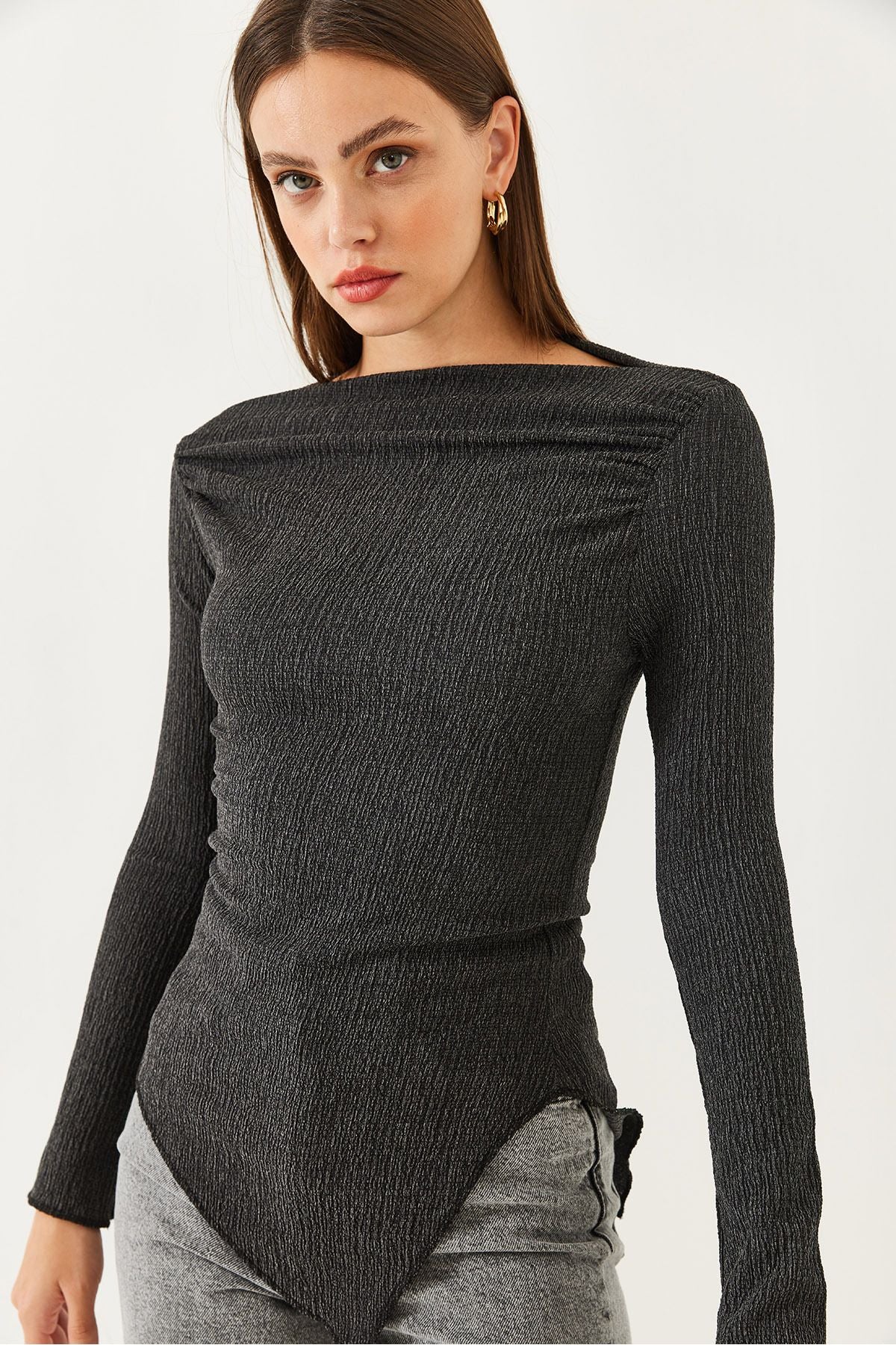 Female Drapeli Kayık collar asymmetric knitted blouse 60251899