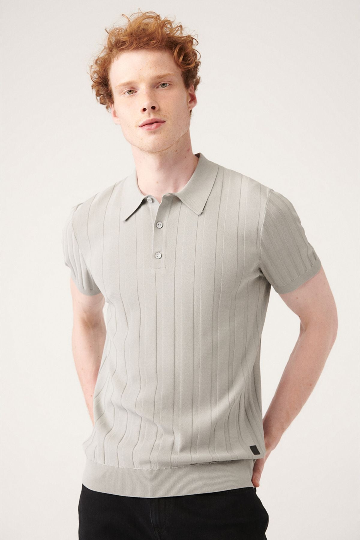Men's gray wick knitting detailed Polo collar knitwear T-shirt A31y5011