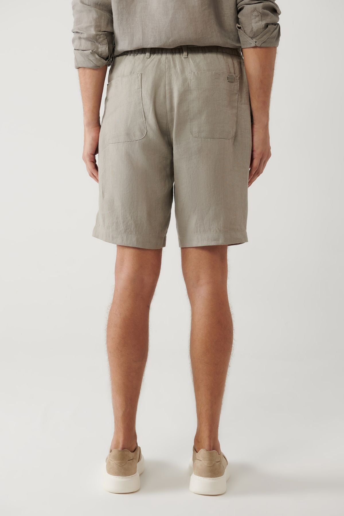 Men's Gray Waist Tire 100 %Linen Assos Short A41y3710