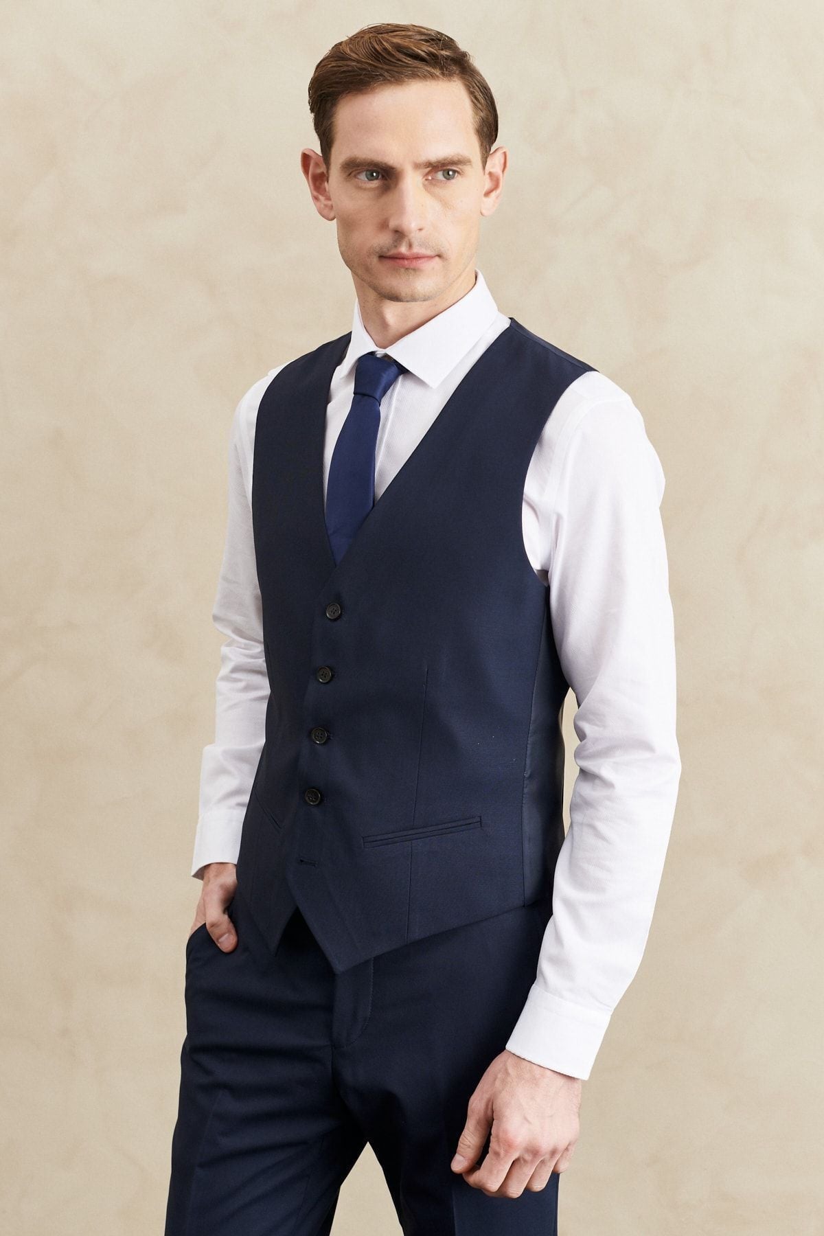 Men's navy blue slim fit narrow cutting mono collar vest woolen water and stain -free nano suit