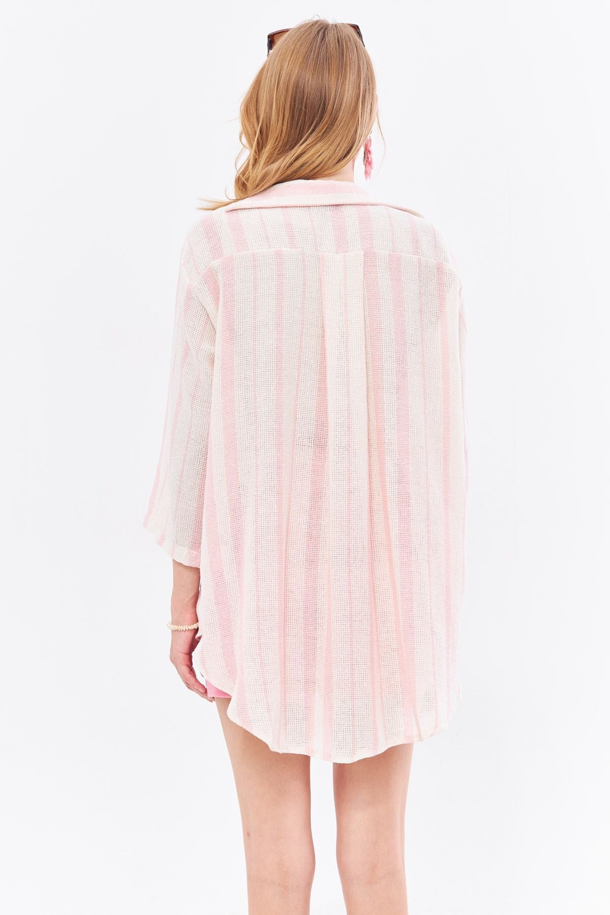 Woman Pink striped front-binding kimono shirt ARM-24Y001091