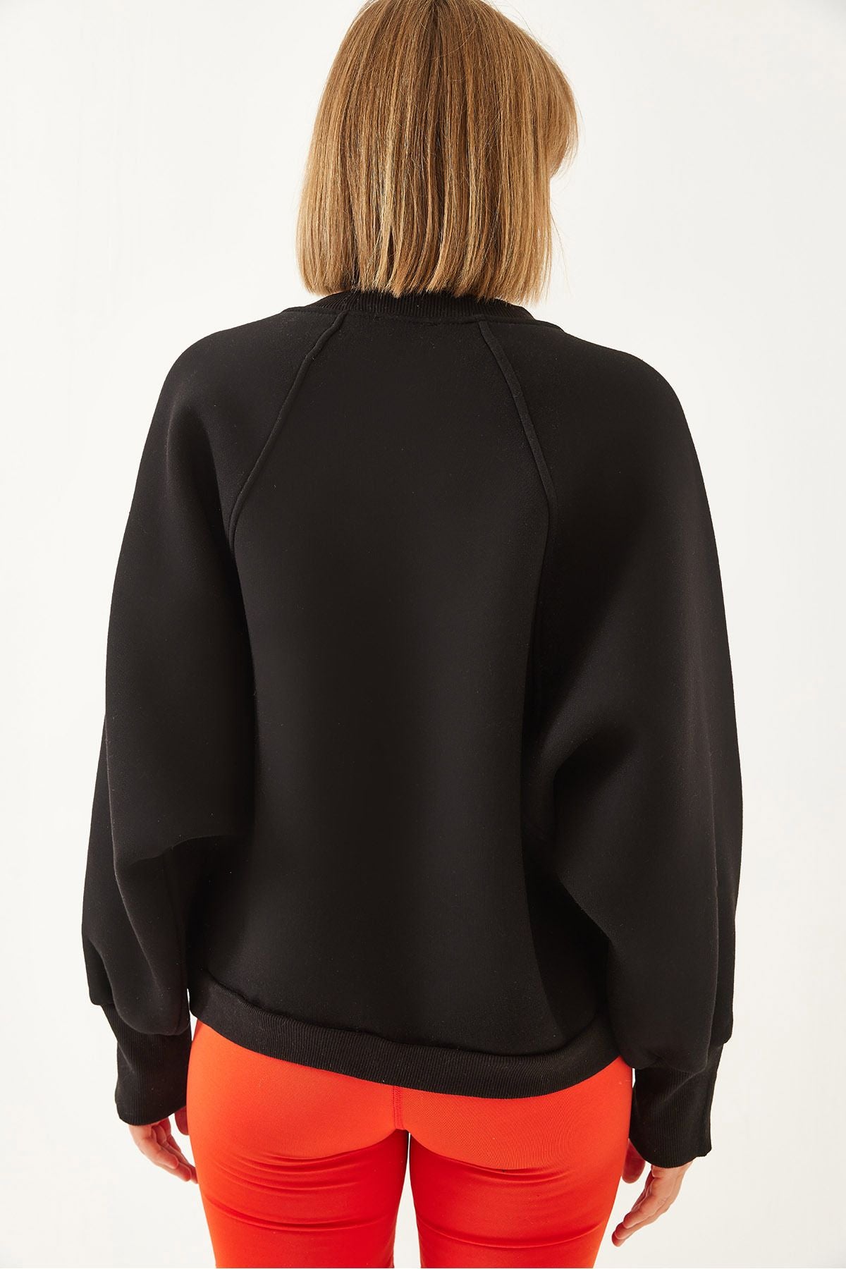 Kadın Bisiklet Yaka Kalp Nakışlı Üç İplik Şardonlu Sweatshirt 60251933