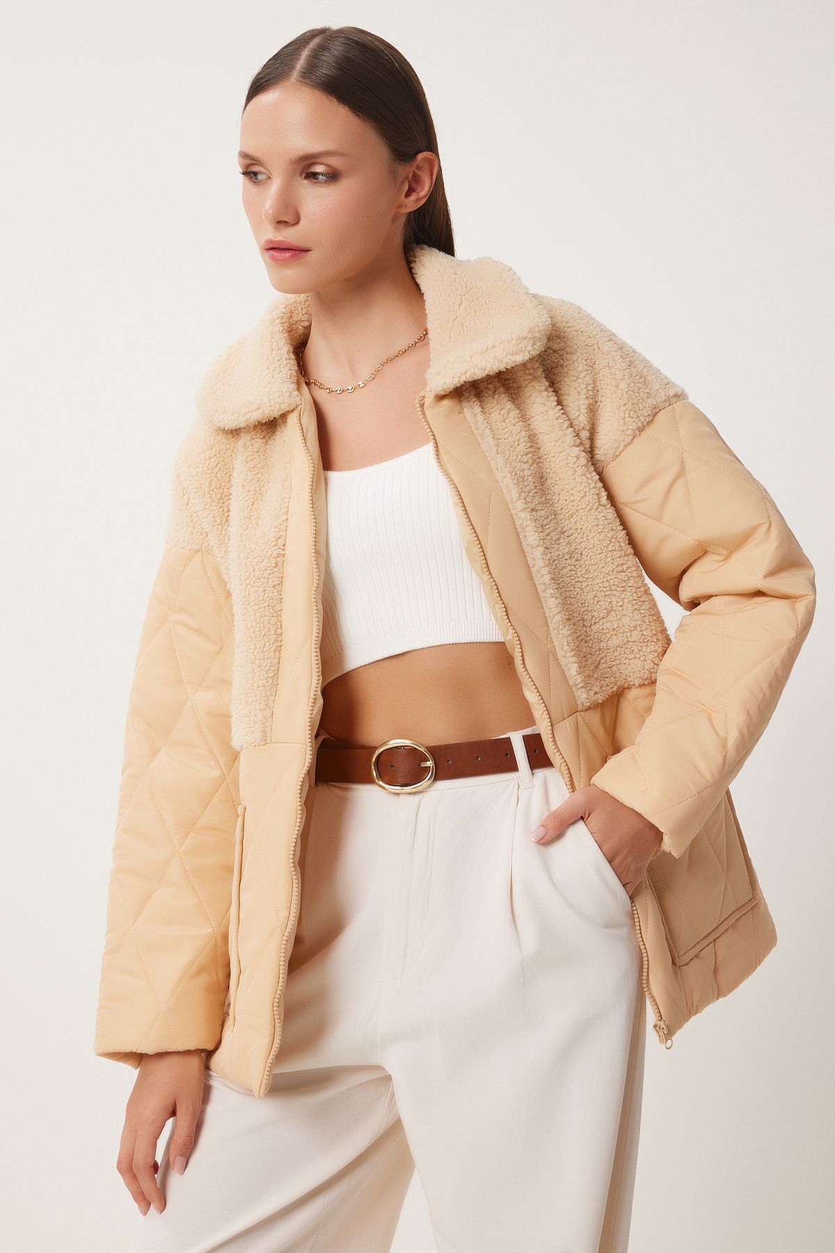 Woman Latte Plush Detailed Kapitone Coat DD01284