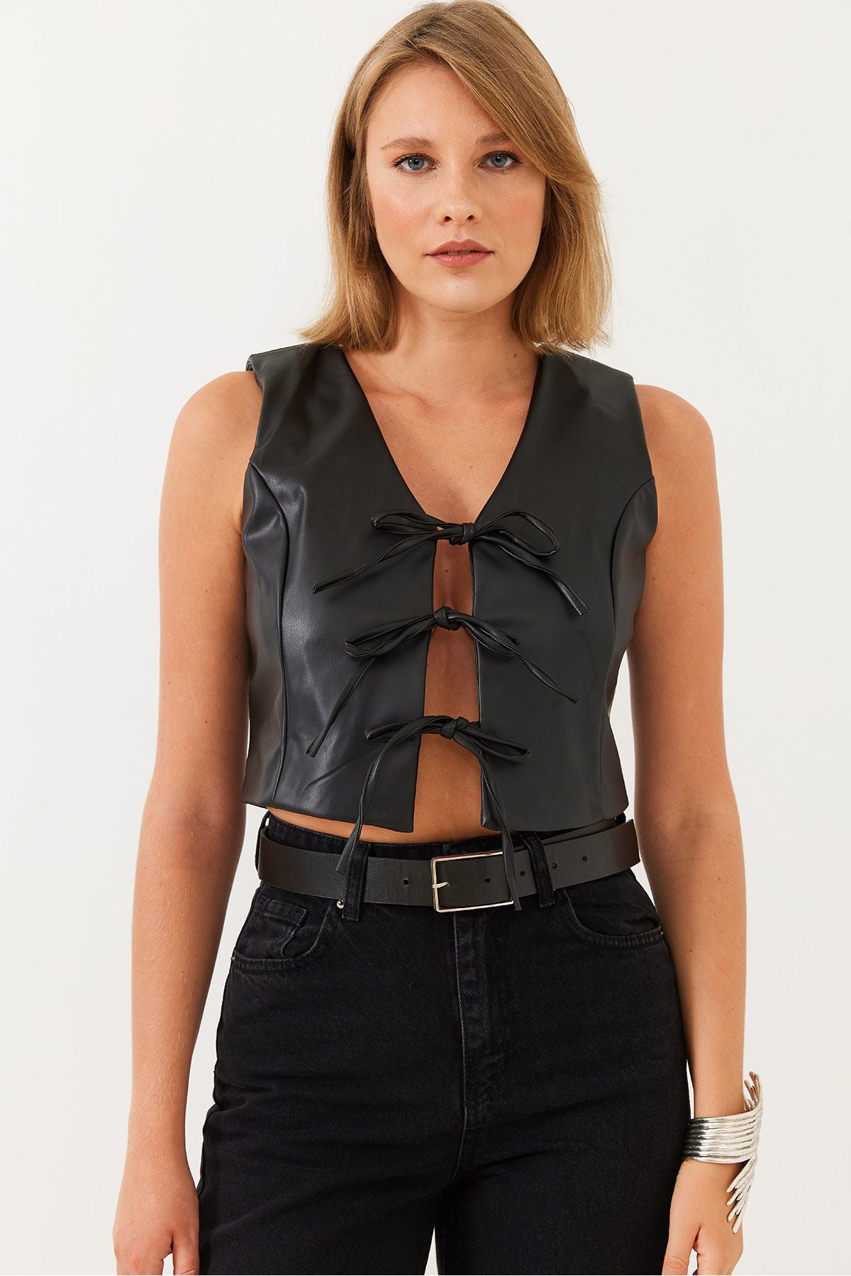 Female Binding Detailed Leather Vest 60251821
