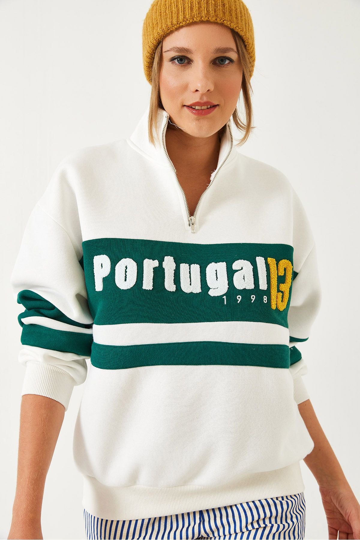 WOMEN'S THREE YEAR SWEATSHIRT 5355 60261052