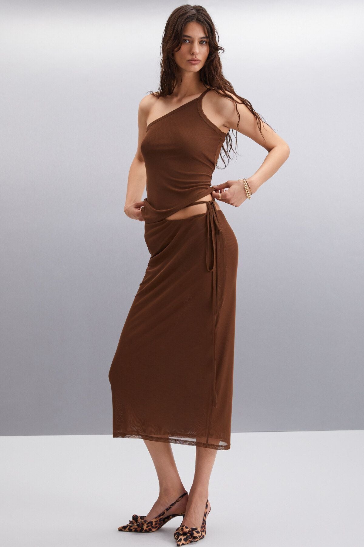 Woman 100 %Polyester Slim Brown Skirt