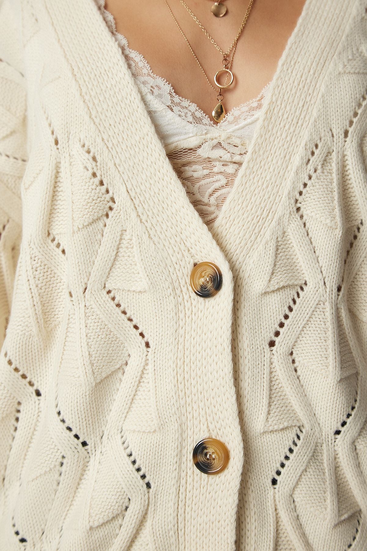 Women's Cream Knitting Motif Offer Triko Cardigan PF00014