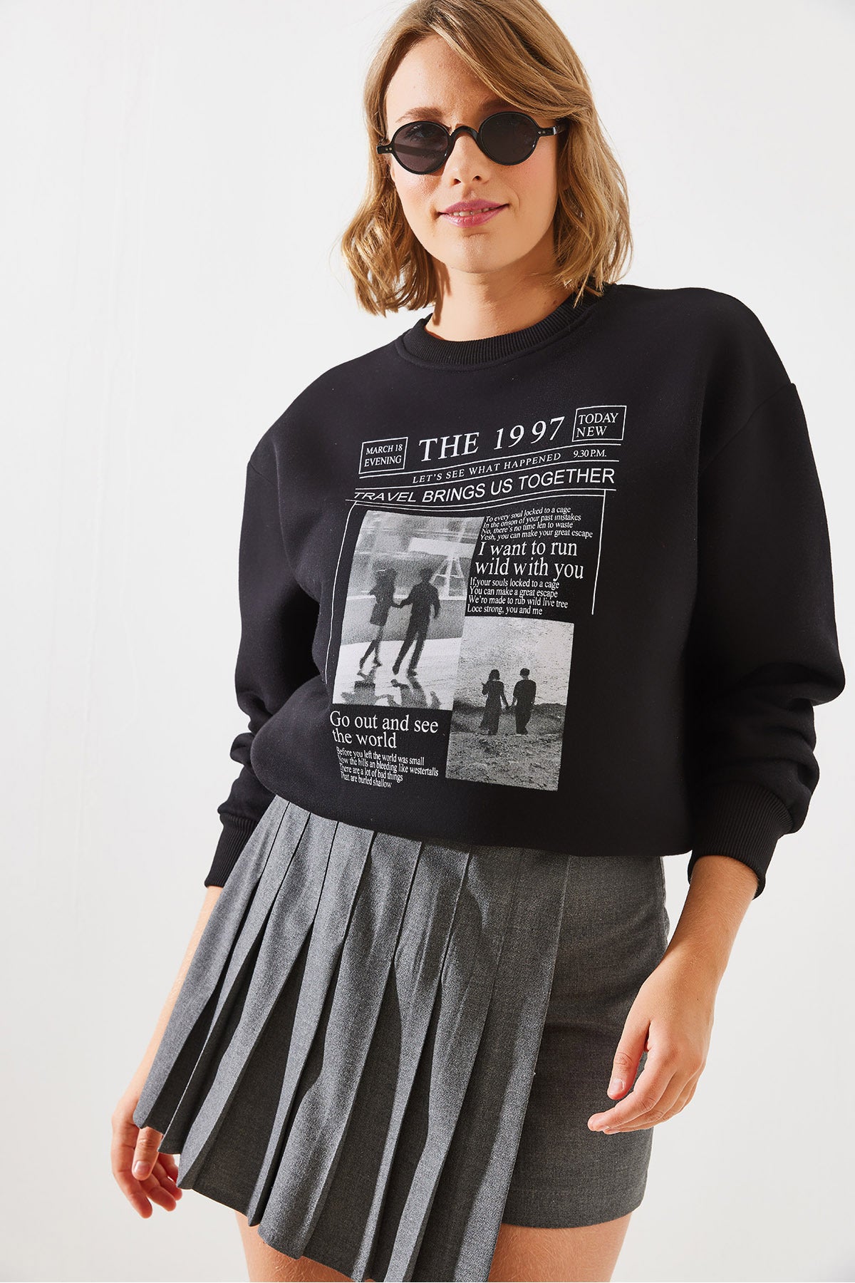 Women's Three Thread Raster The 1997 Printed Sweatshirt MBHS009 60601009