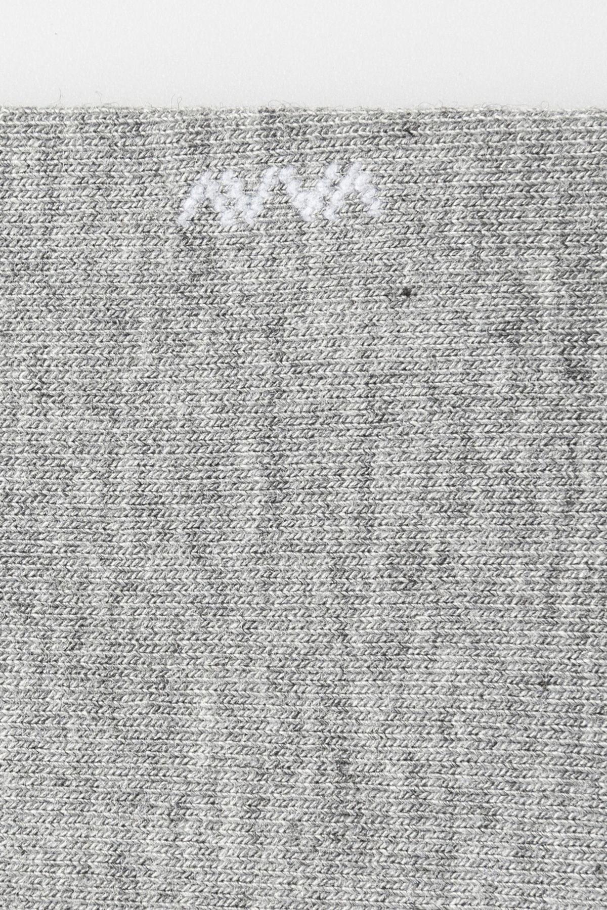 Men's gray cotton booty socks B008556