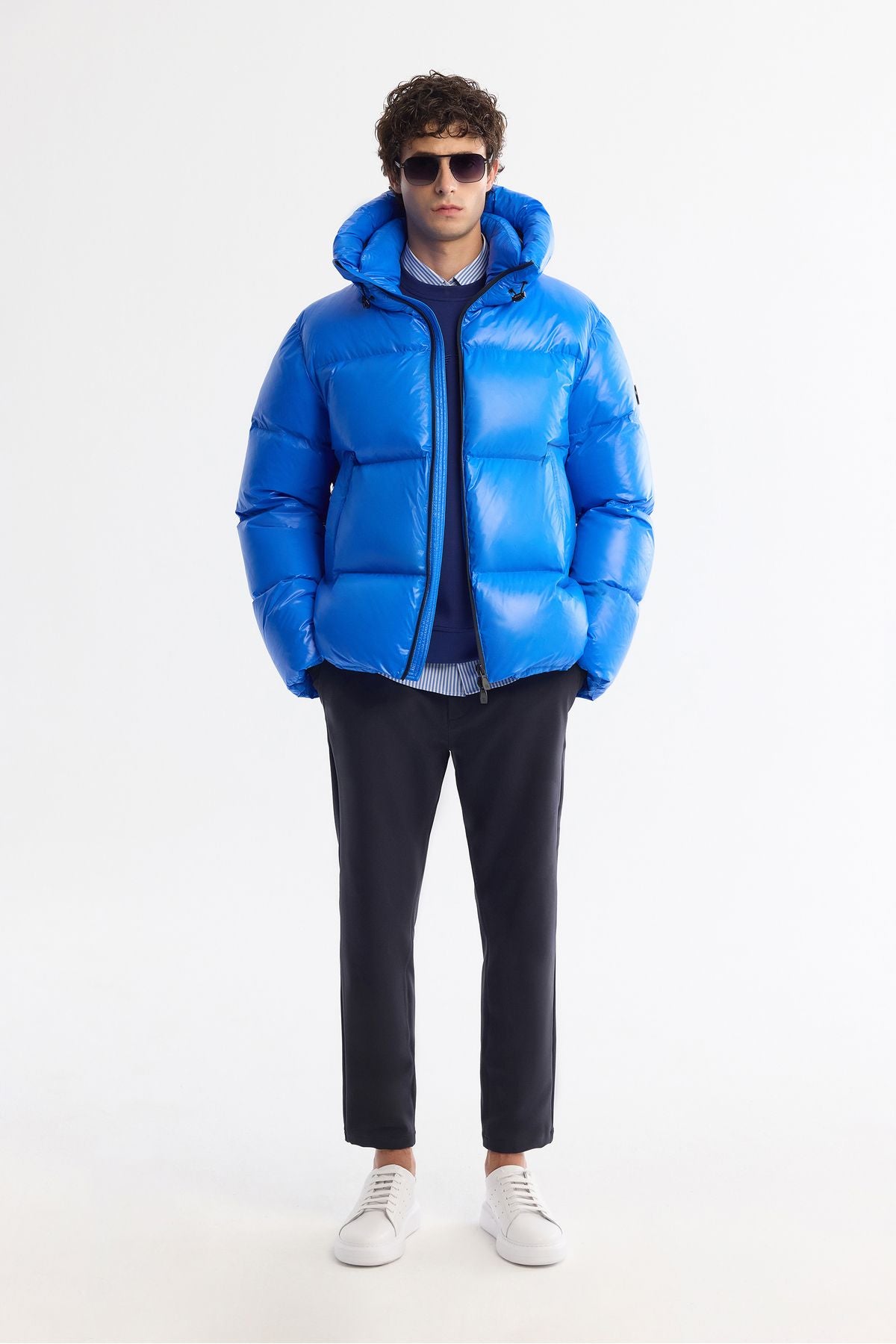 Male Saks Hooded Goose Feather Water Driving Windproof -20 degrees resistant inflatable coat A42y6182
