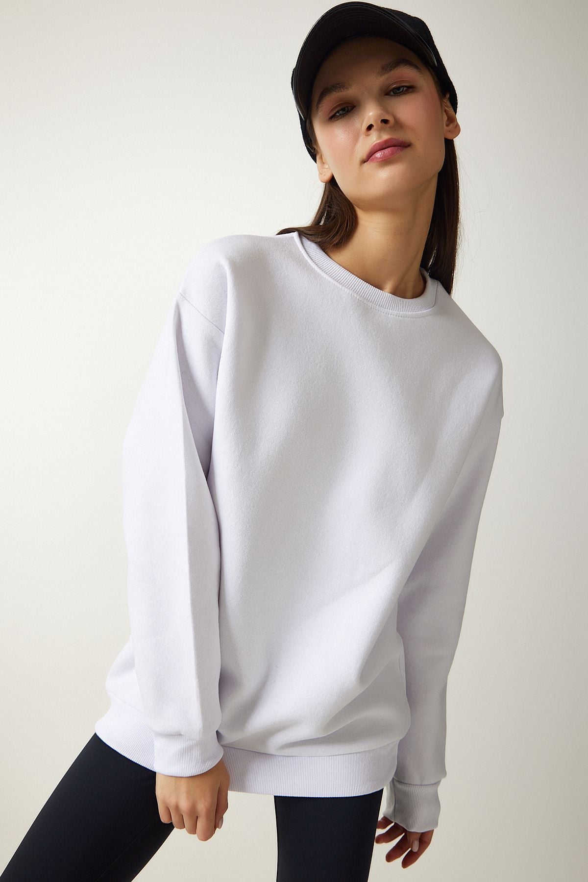 WOMEN WHITE BASIC SWEATSHIRT OW00001