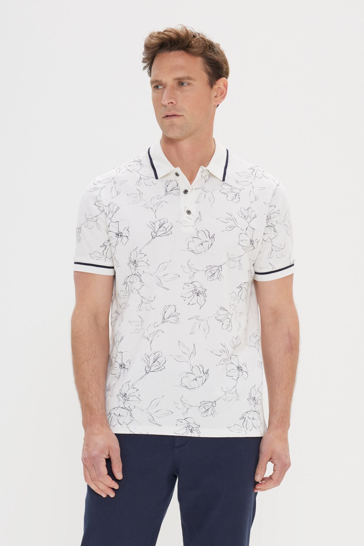 Men's white-lacivert slim fit narrow cut 100 %cotton flower printed polo collar t-shirt
