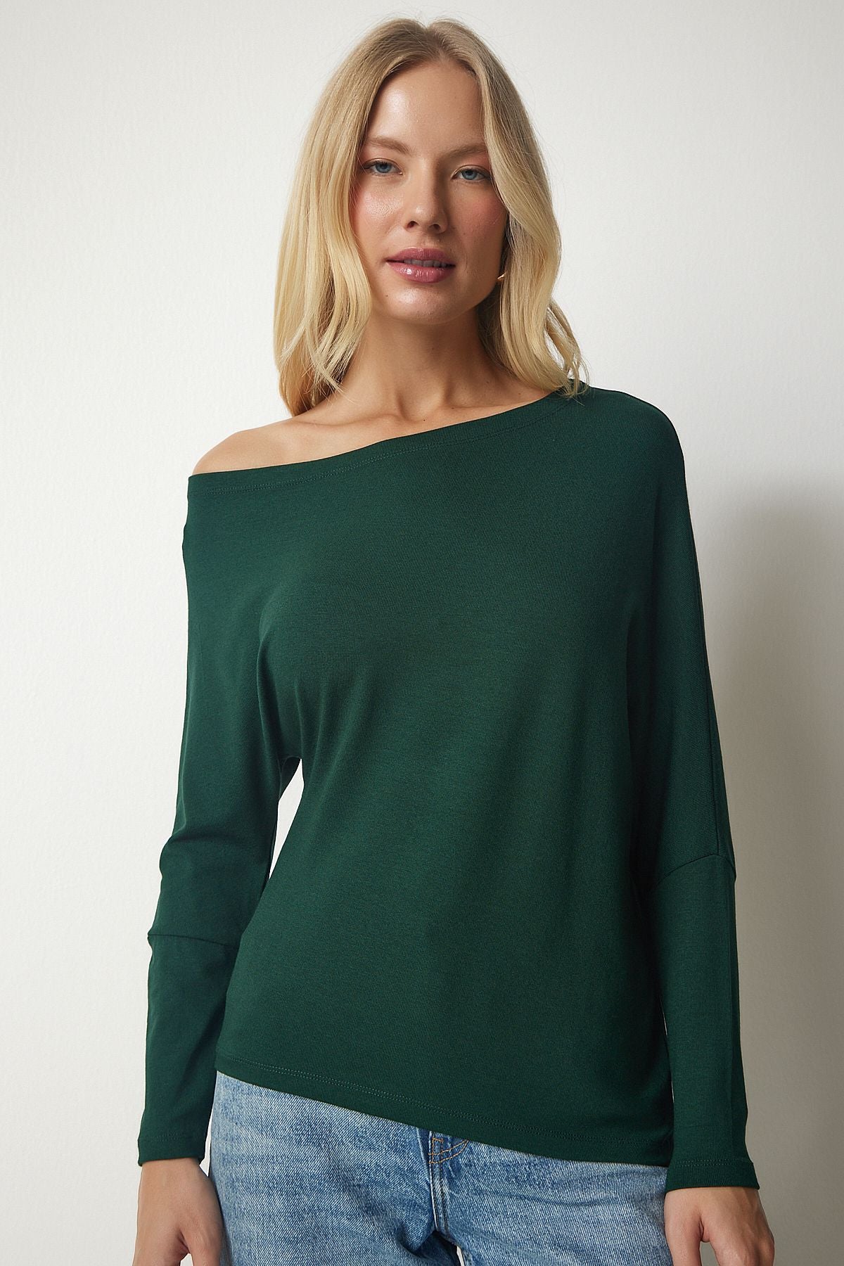 Female emerald green boat collar knitwear blouse UB00151
