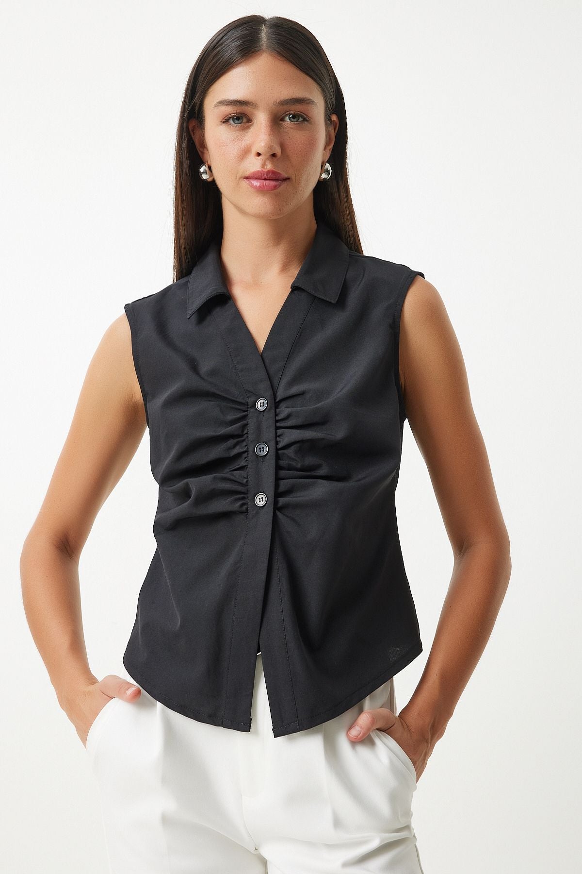 Female black shirring detailed sleeveless shirt UL00030