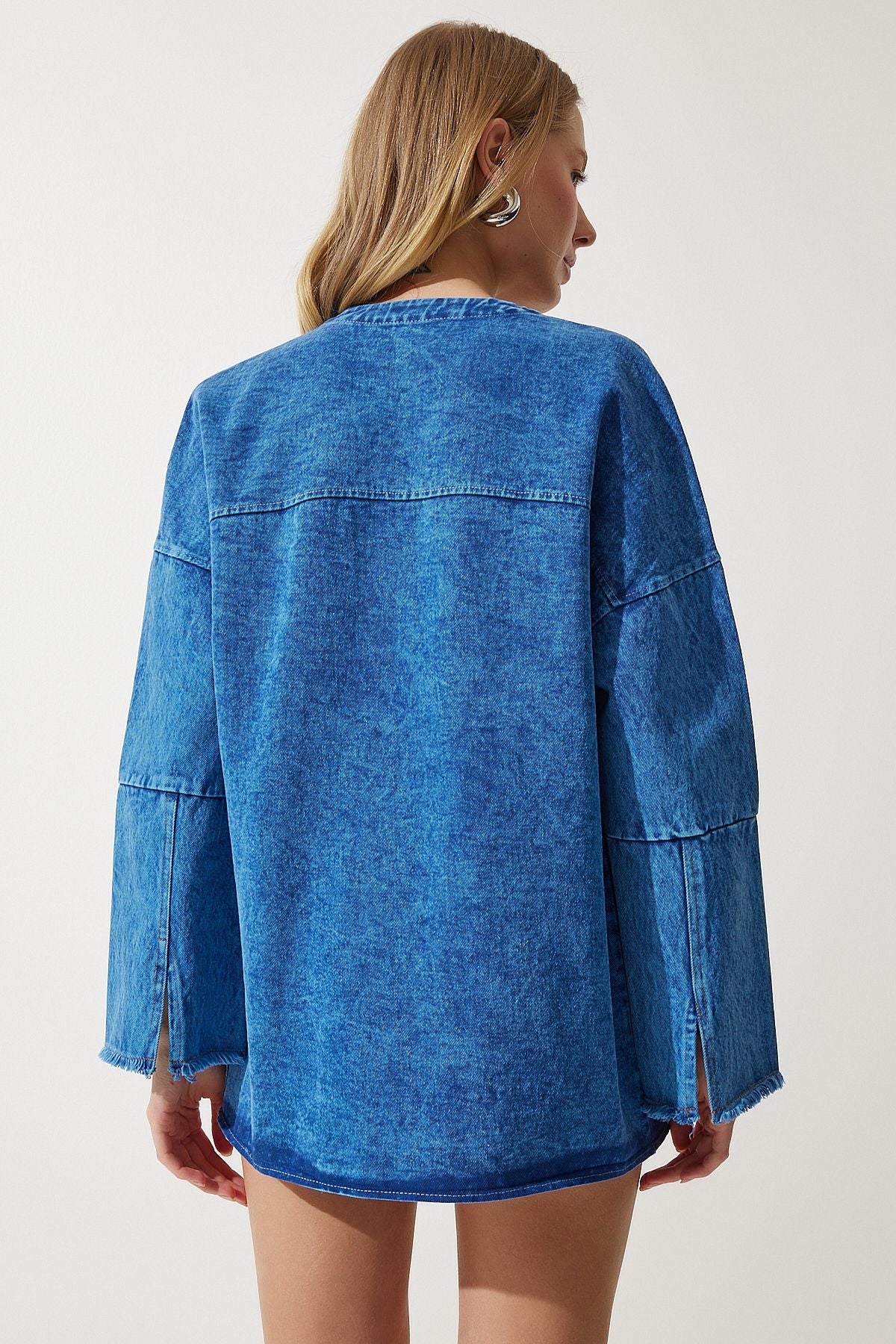 Women's Blue Embroidery Detailed Oversize denim jacket sa00029