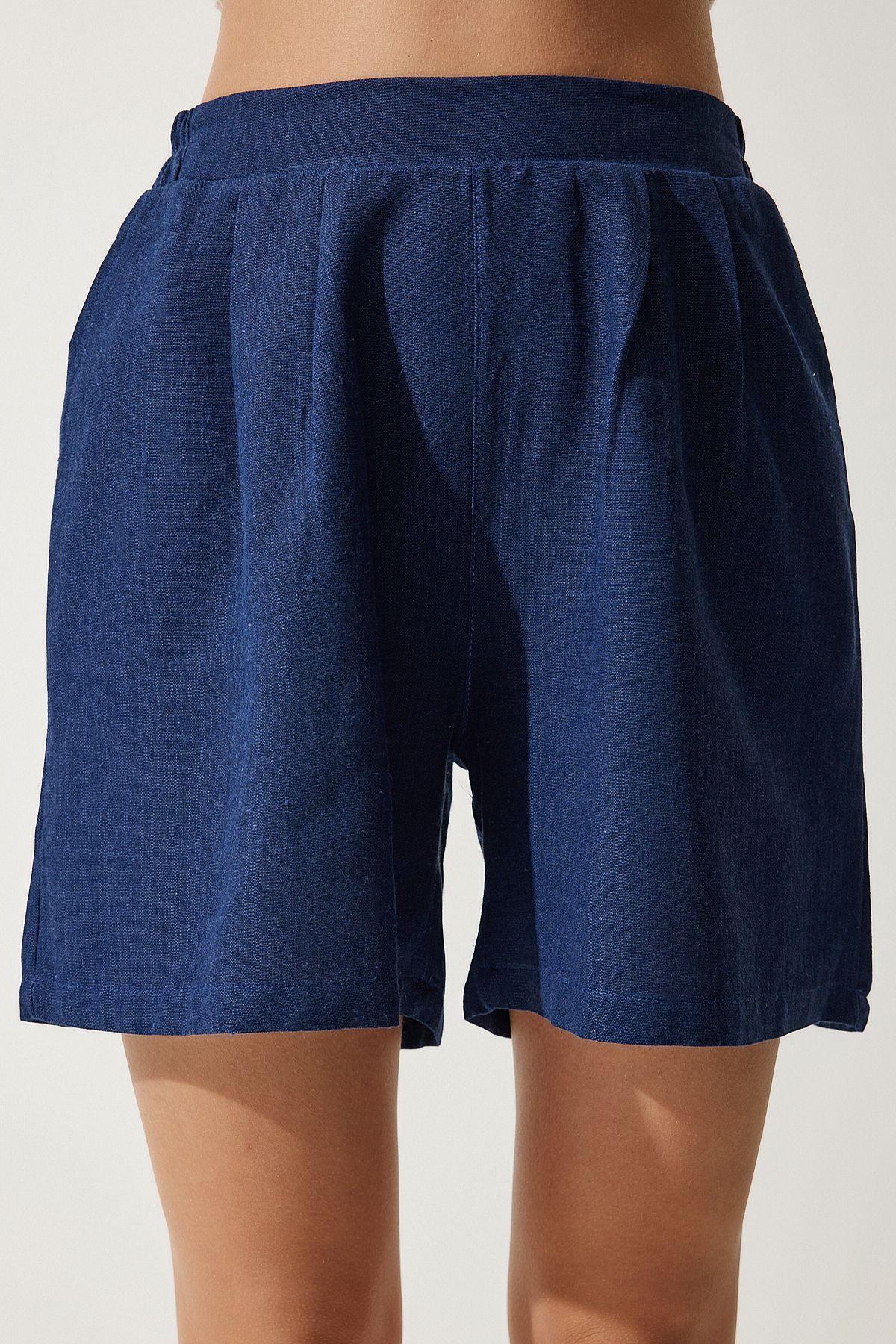 Woman Navy blue pocket weaving linen shorts MC00276