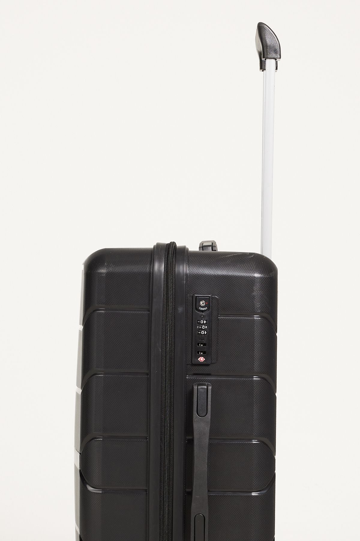 Men's black medium size suitcase