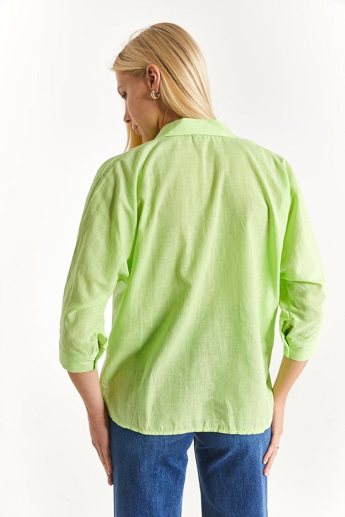 Female neon yellow pocket shabby linen shirt ARM-21Y001035