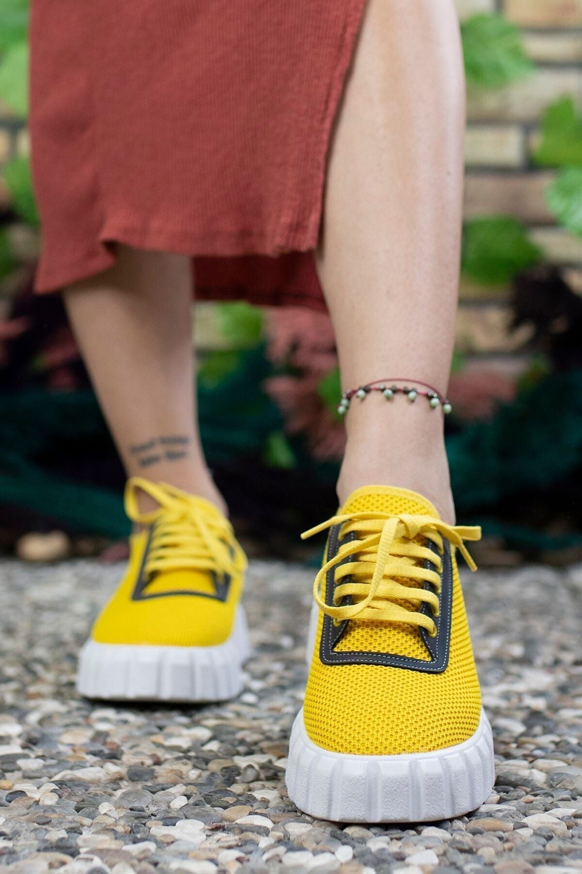 Woman Yellow Sneaker 0012113