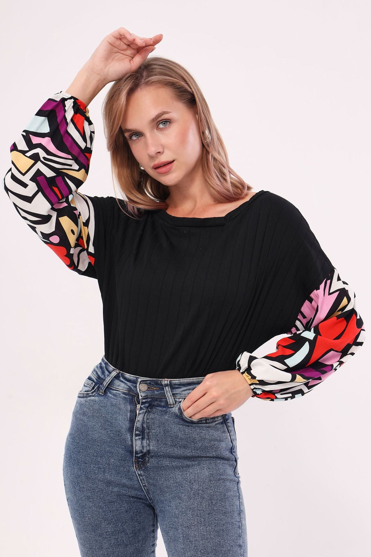Female black arm colored shabby blouse ARM-20K001085