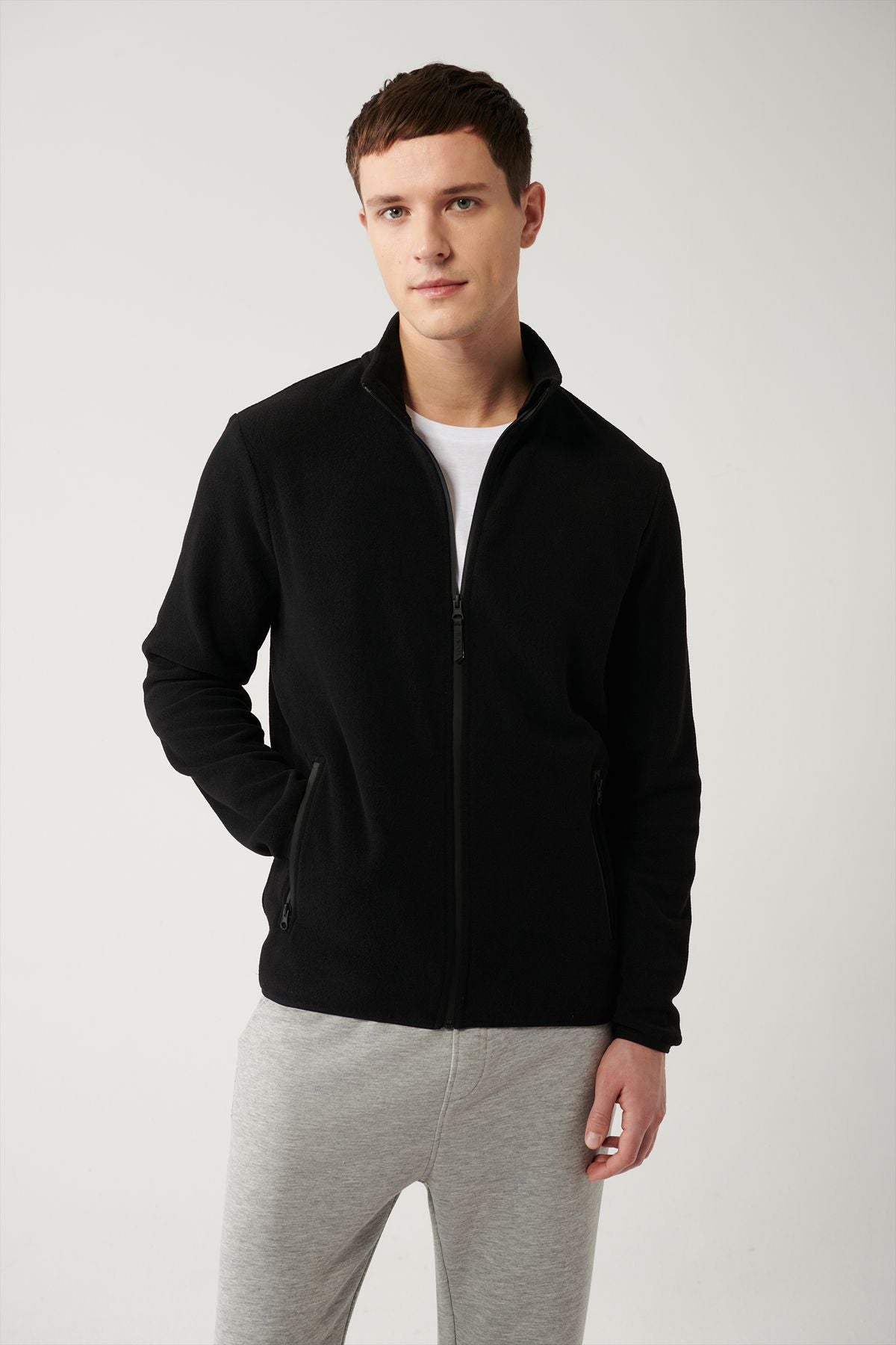 Men's black upright neck cold -resistant zipper with fleece sweatshirt E001069