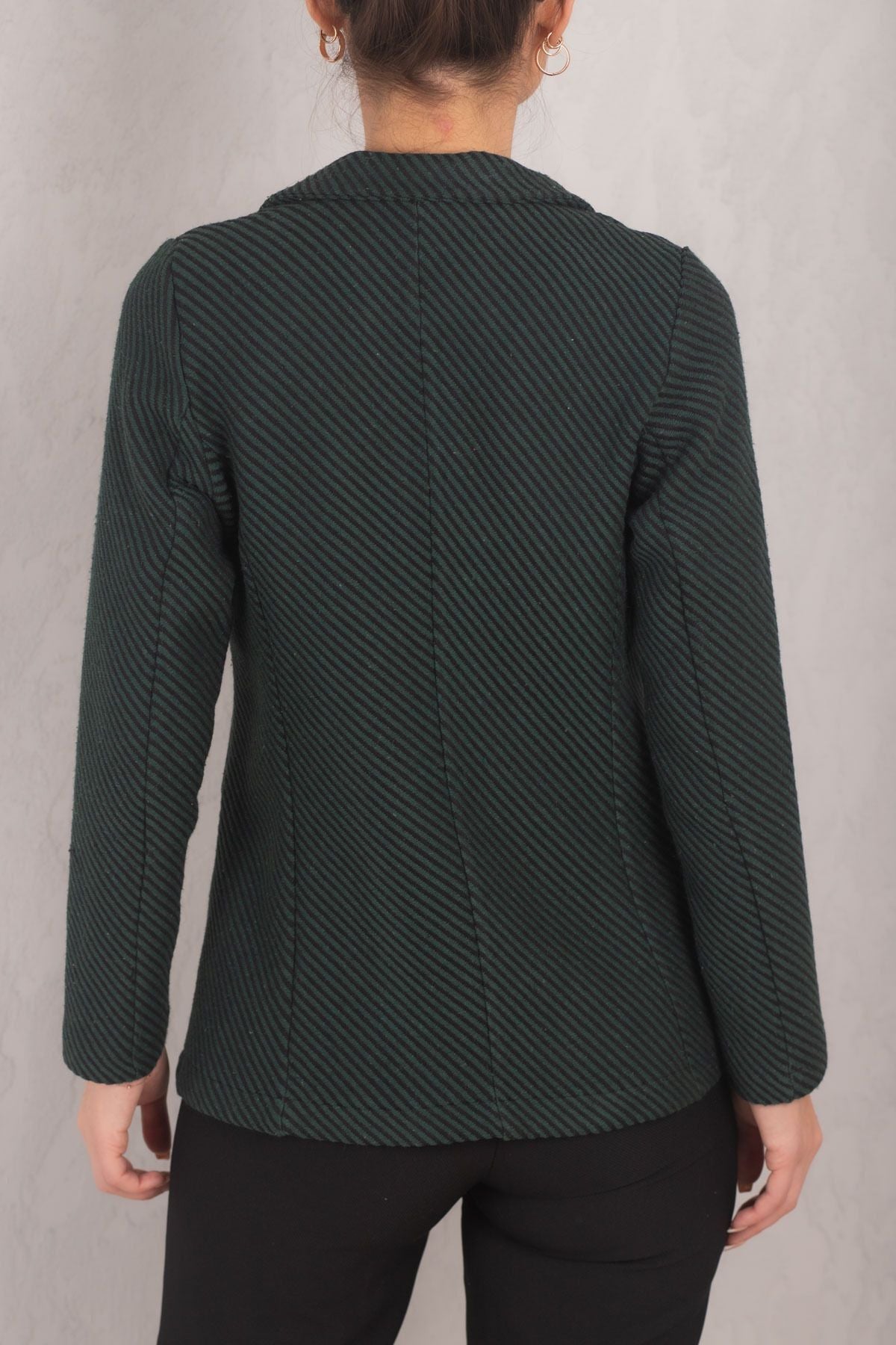 Four button with emerald line patterned stamp jacket ARM-24K001037
