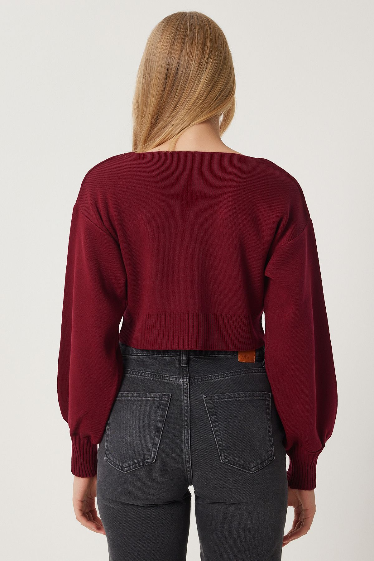 Female Bordeaux Stone Bow Title Crop Knitwear Cardigan Ki00110