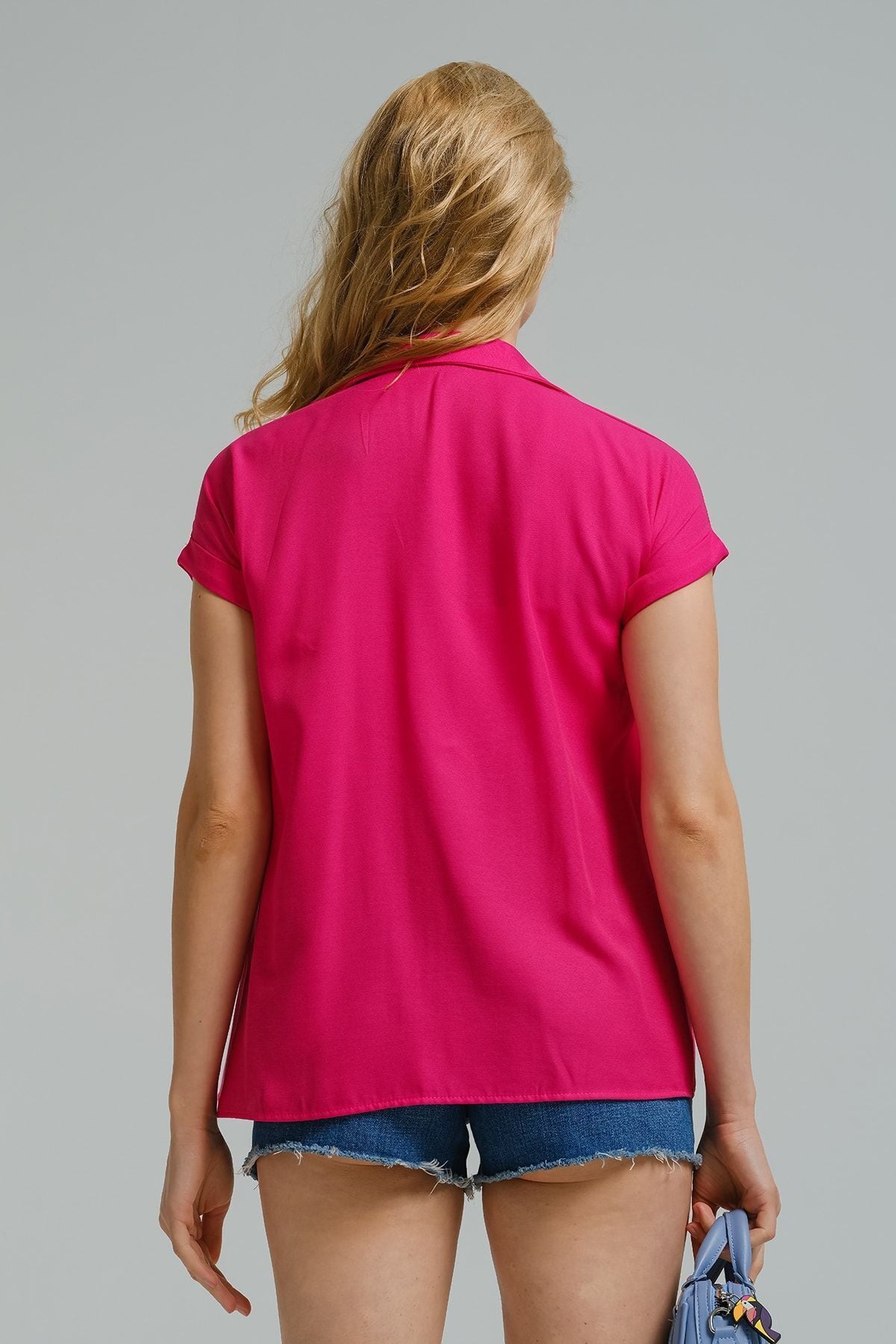 Women's Fuchsia Short Sleeve Shirt ARM-19Y001065