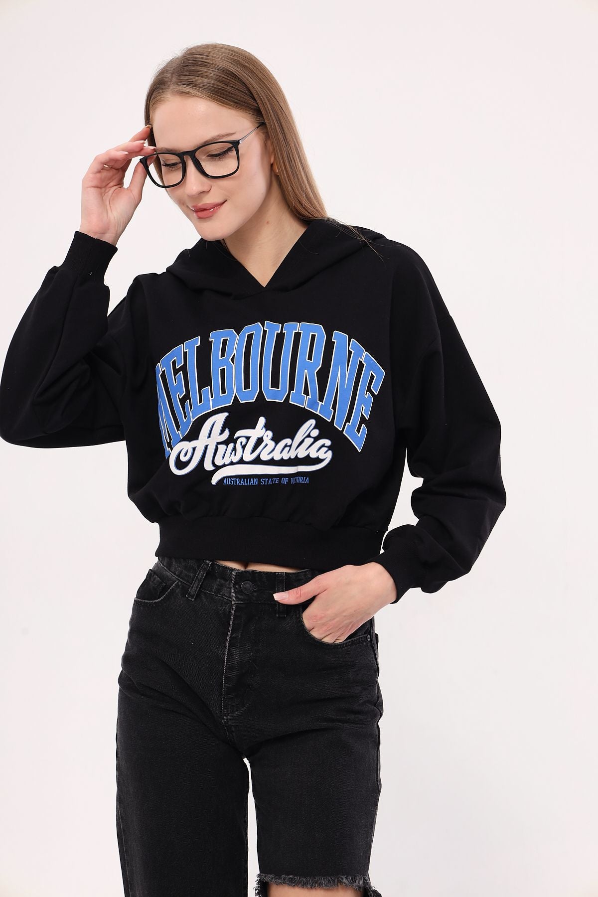 Women's Black front written hooded Crop sweatshirt ARM-25K001028