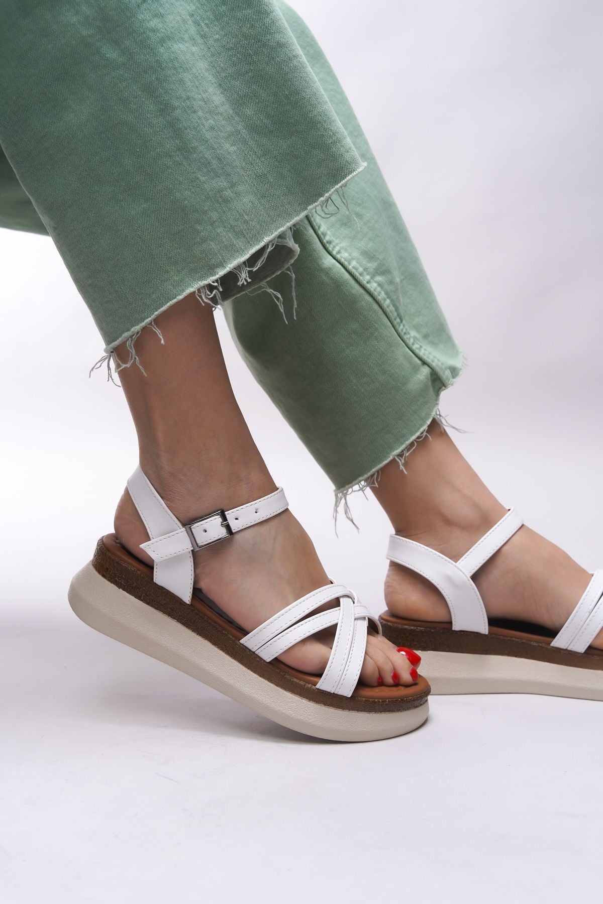 QuELARTHA WOMEN SANDALT 0012601 WHITE
