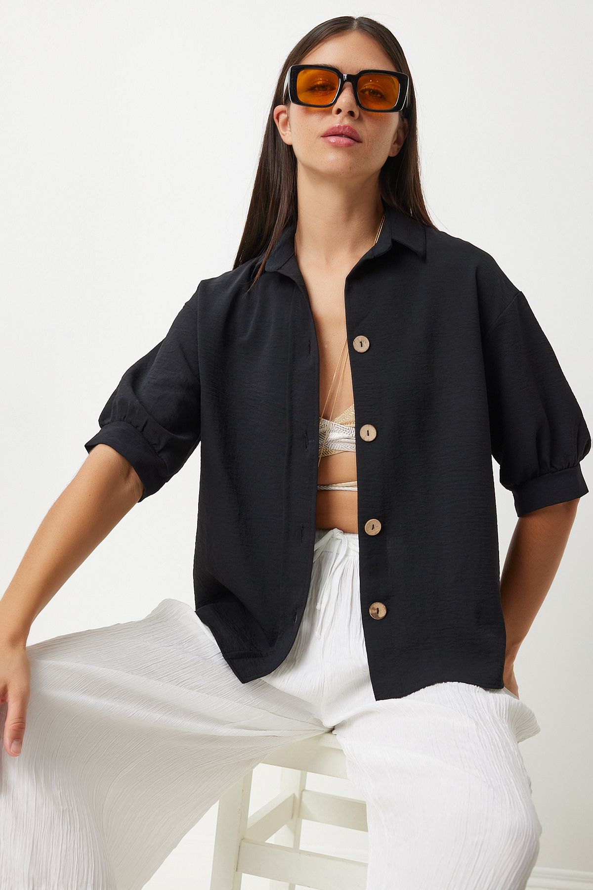 Female black balloon sleeve linen Ayrrin shirt DD01321
