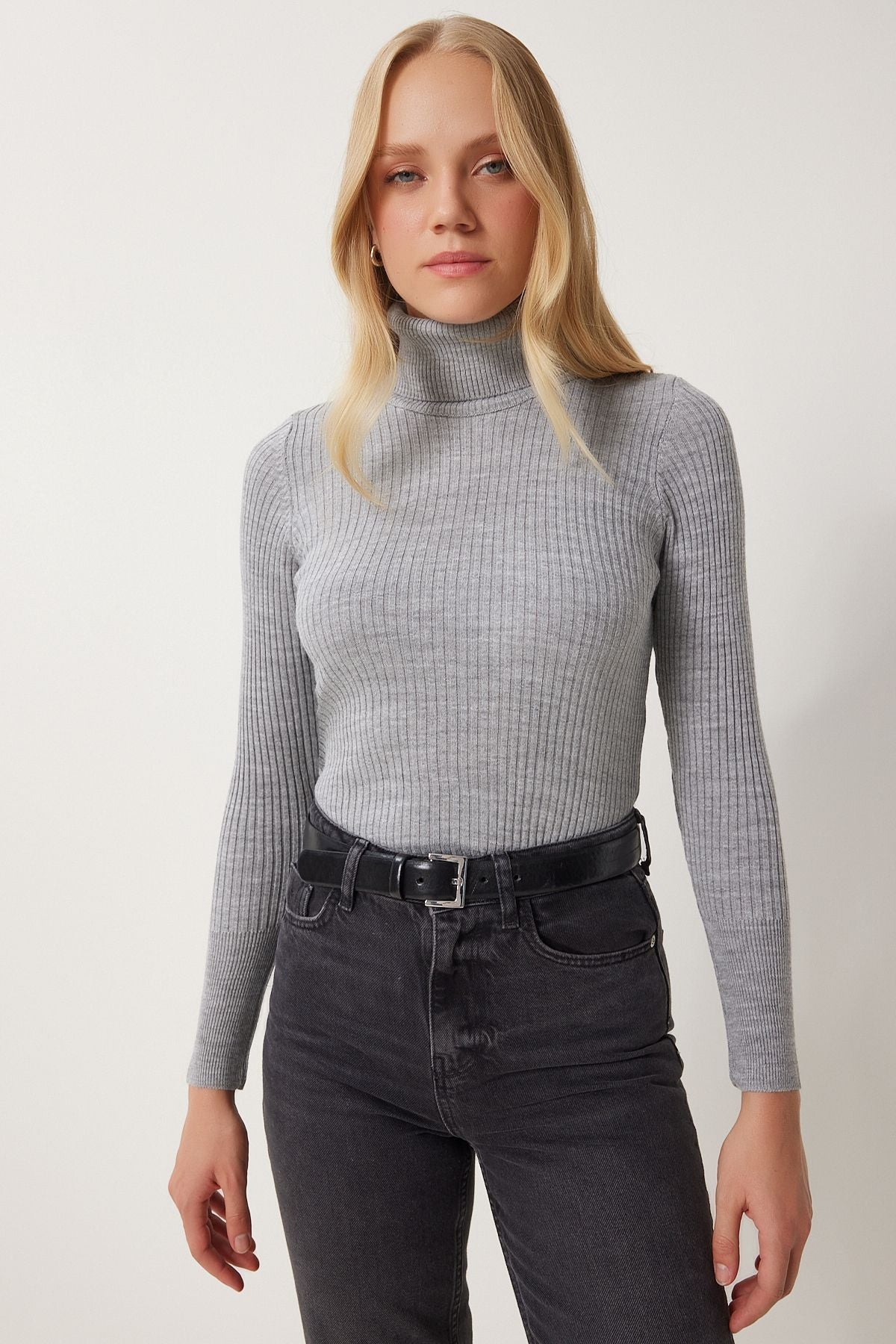 WOMEN LIGHT GRAY GRIP WOMP LYSAKLI Sweater DD01007