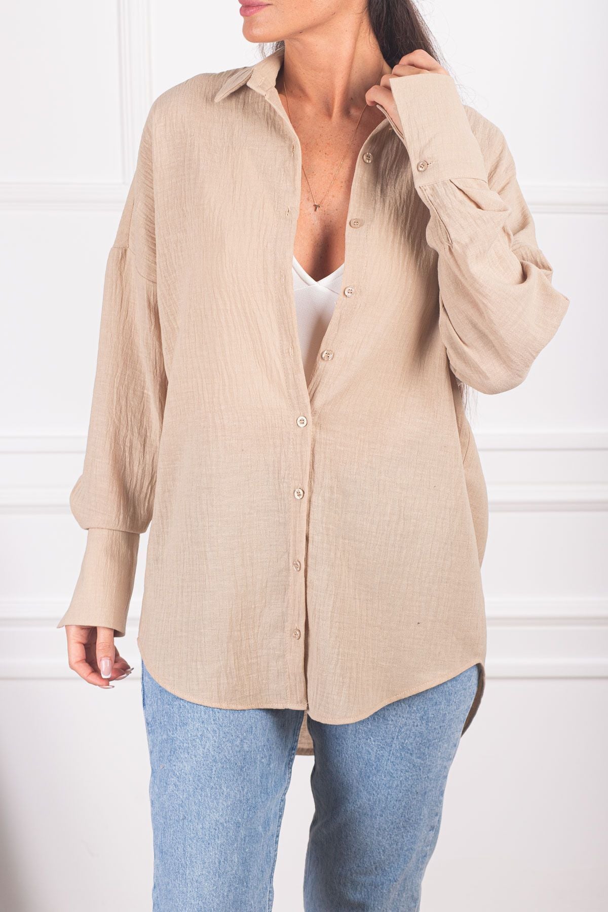 Woman Light Beige Oversize Fined Linen-looking large cuff shirt ARM-24K001001