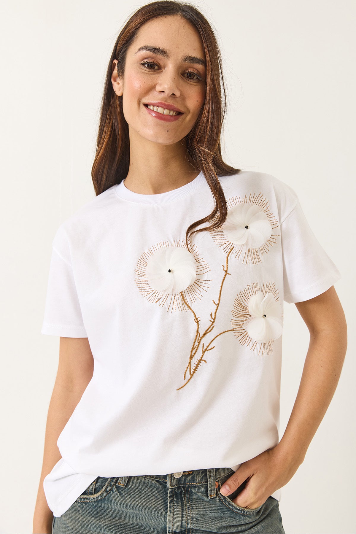 Women's Crew Neck Short Sleeve Embroidered Embossed Accessory T-Shirt 60602024