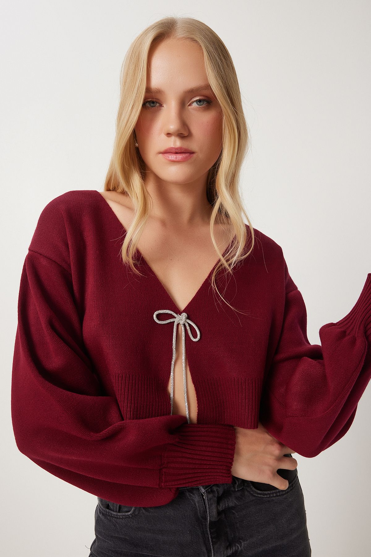 Female Bordeaux Stone Bow Title Crop Knitwear Cardigan Ki00110