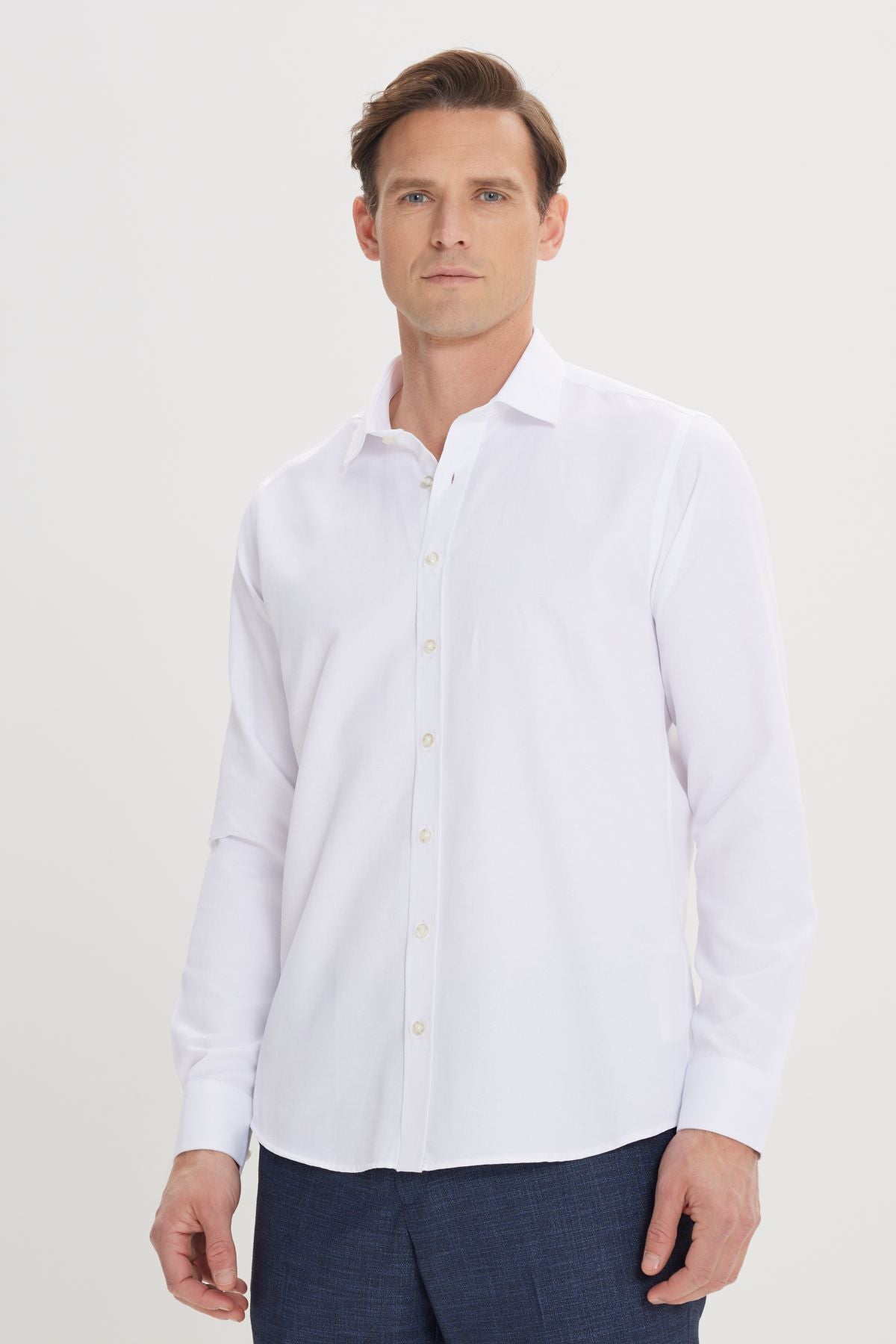 Men's White Slim Slim Fit Narrow Cotton Classic Collar Amelor Shirt with Cotton Cotton