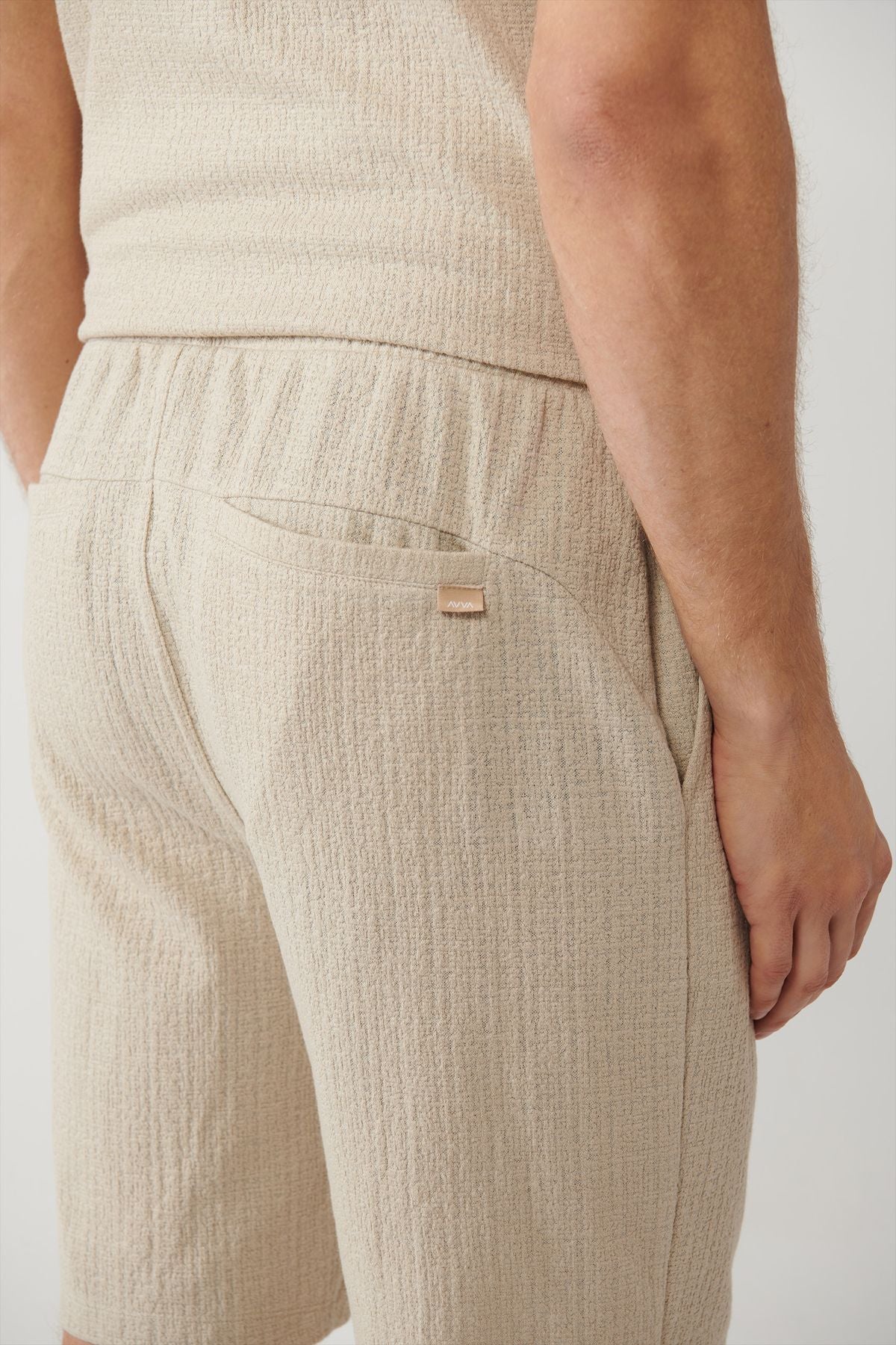 Men's Beige Side Pocket Jacquard Short A41y3607