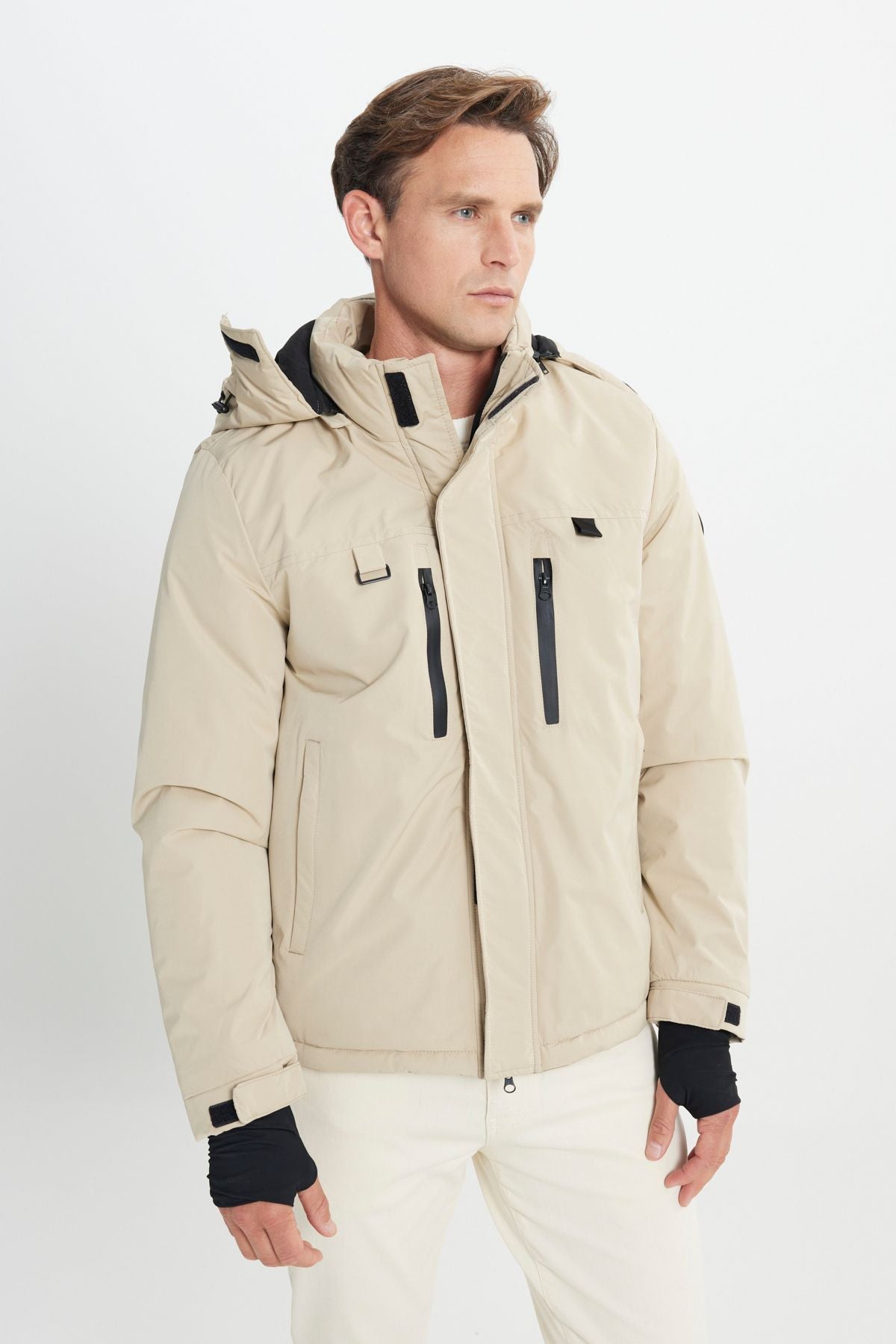 Standard Fit Normal Cutting Hooded Side Pocket Coat