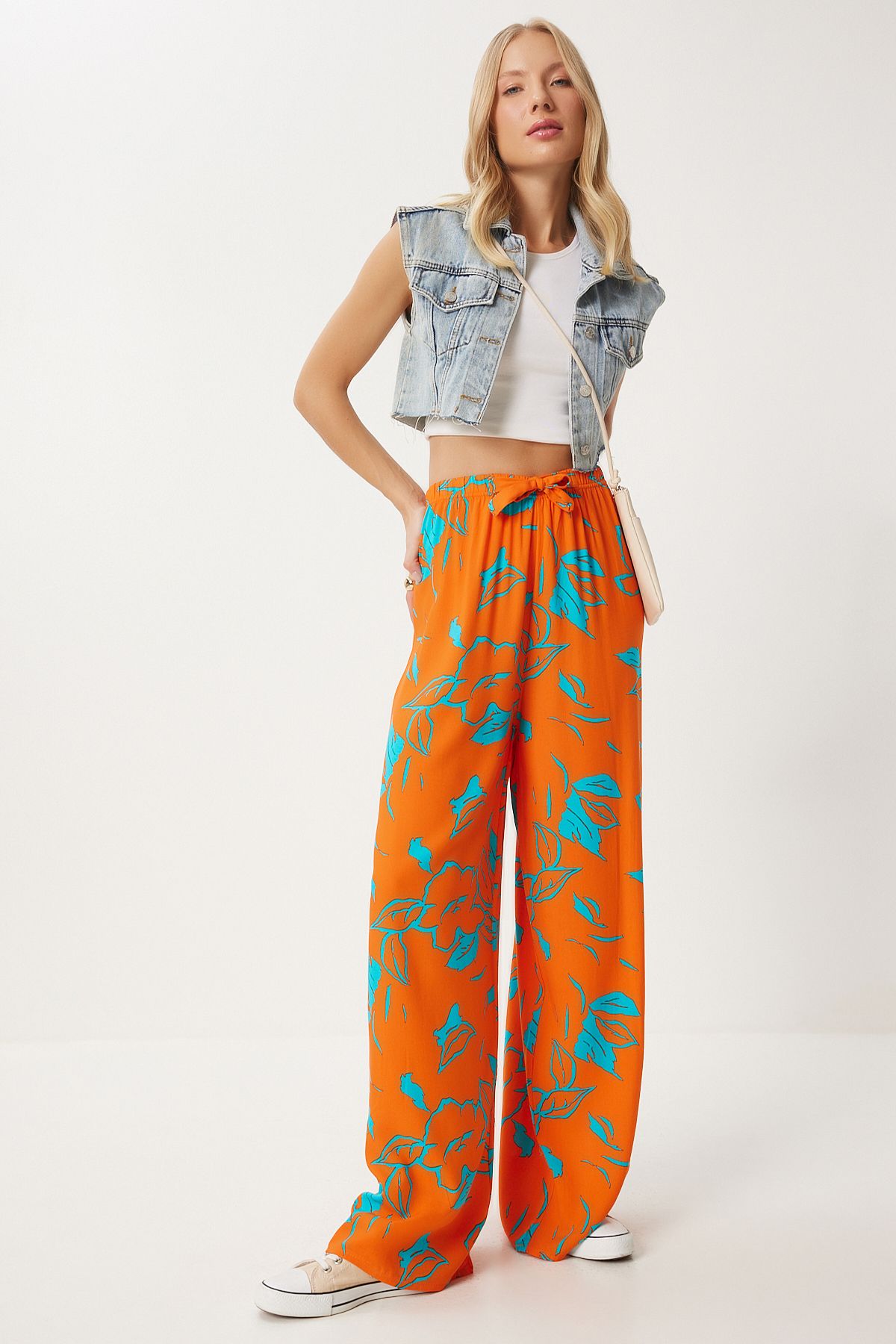 Woman Oranj Blue Patterned Viscose Palazzo Pants EN00606