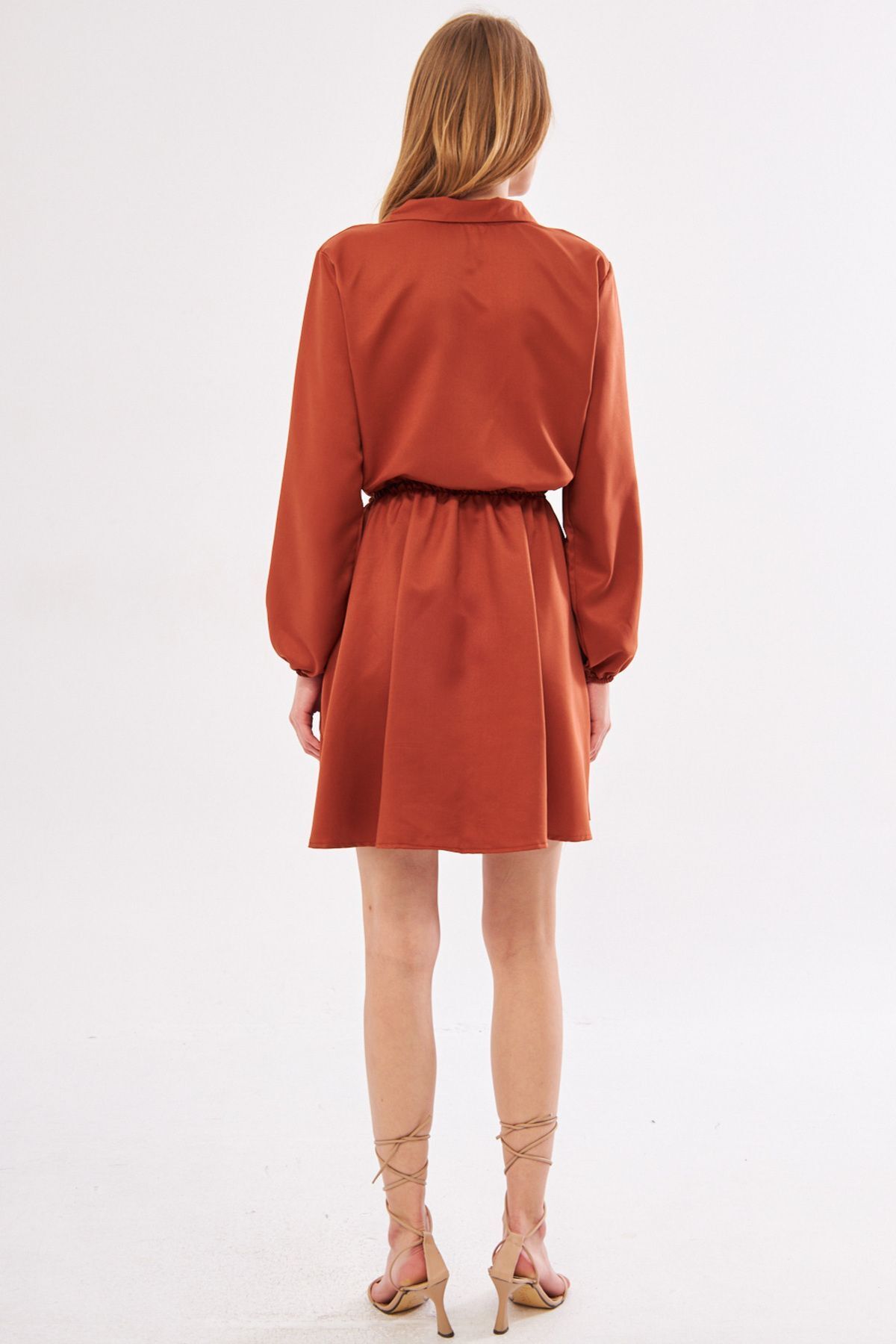 Female Tile Cruve collar arm and waist tire shirt collar antelop dress ARM-24Y001013