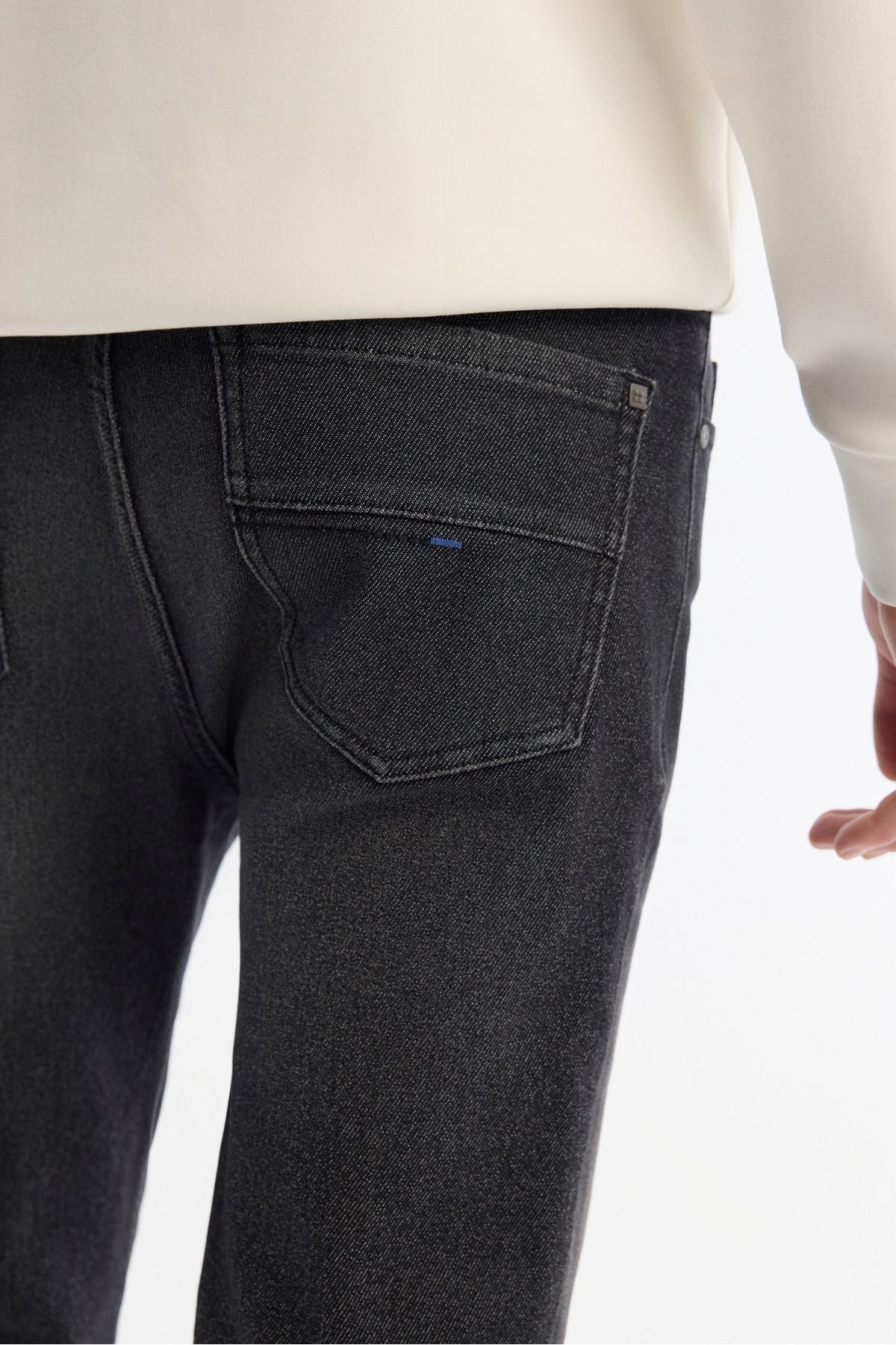 Men's Black Obedness Washing Jean Pants A42y3524