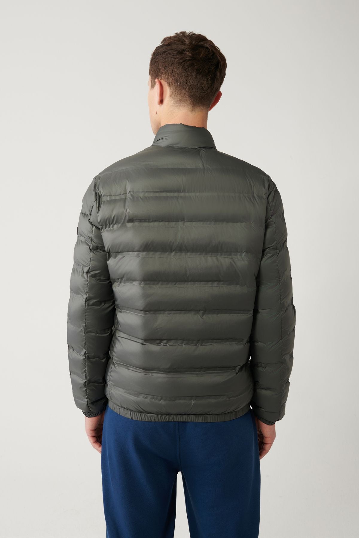 Men's anthracite upright collar water repulsive windproof light swelling coat E006019