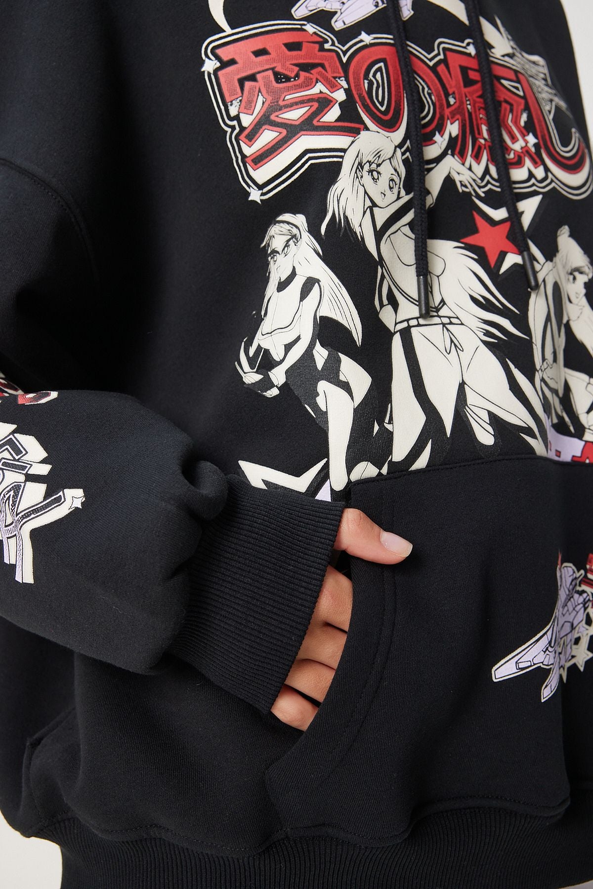 Woman Black Printed Hoped Red Sweatshirt vn00013
