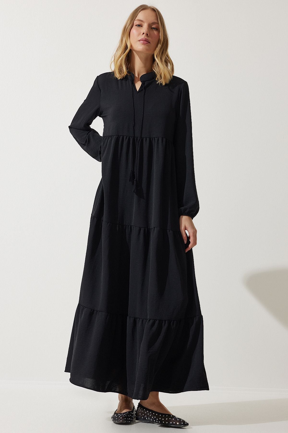 Female Black V -Neck Long Ayrobin Dress DD01315