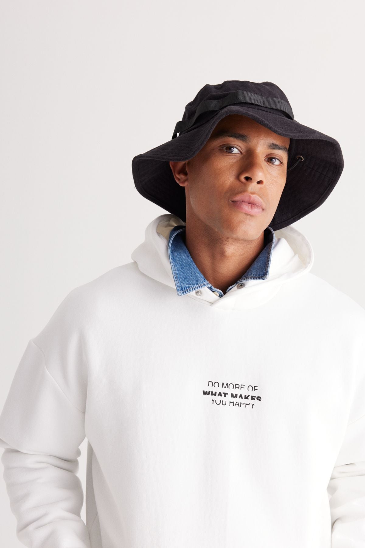 Men's White Oversizle Fit Plenty Cut Hooded 3 -IP Cotton Sweatshirt