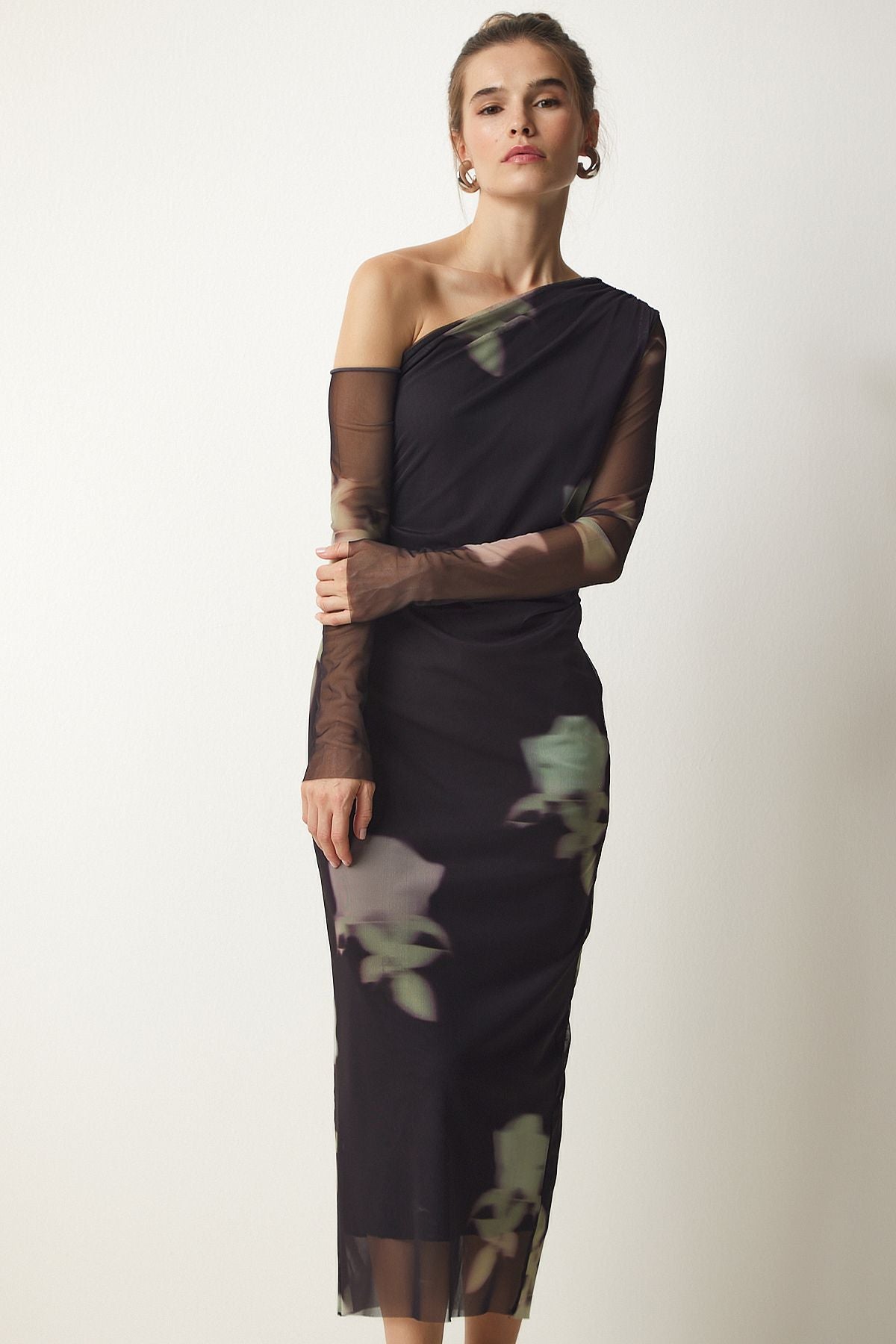 Woman Black One Shoulder Patterned Chiffon Dress DP00192