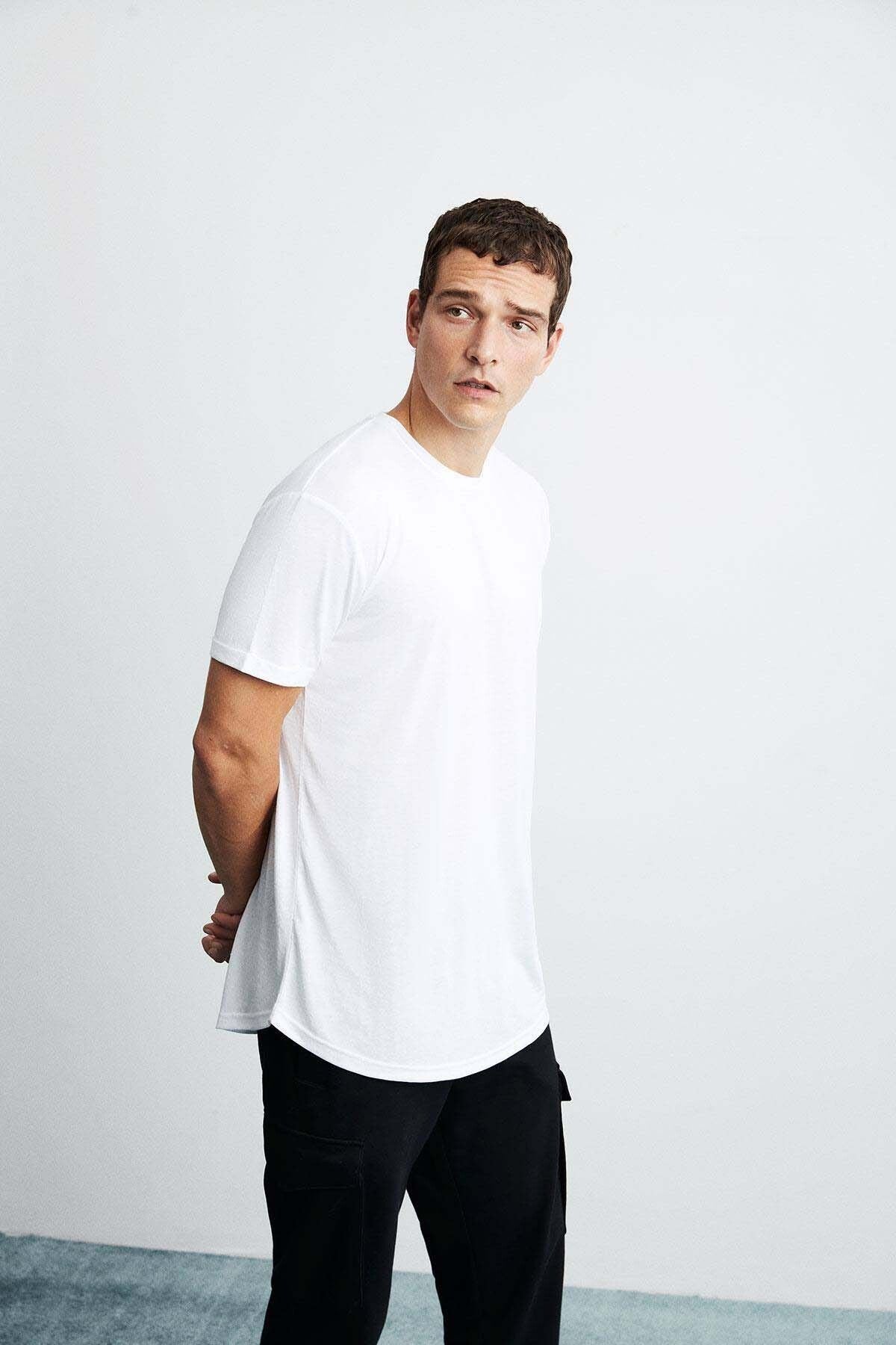 Oscar Men's 100 %Organic Cotton Comfort Fit Long Duped Fabric White T-shirt